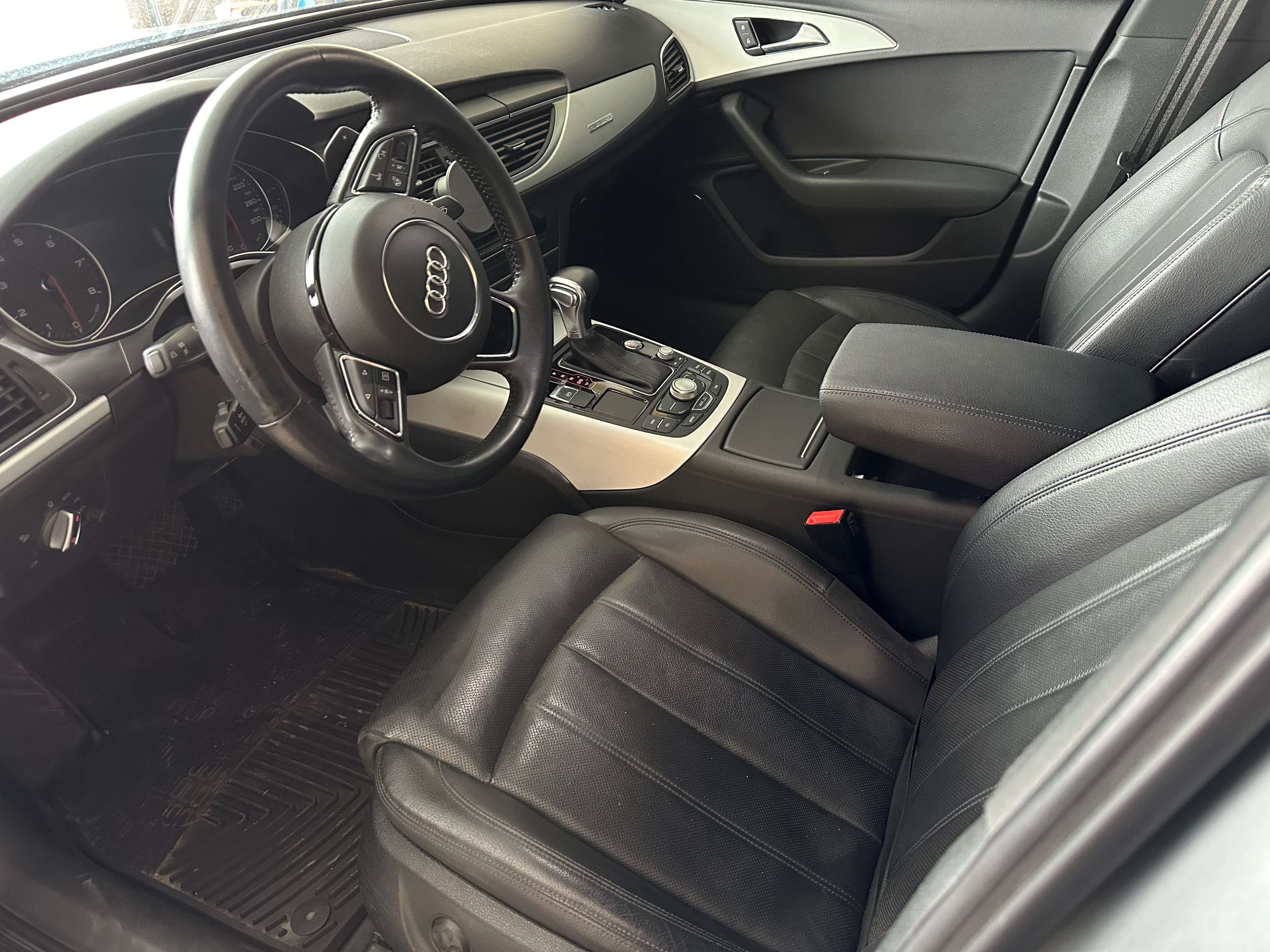 2014 Audi A6 4dr Sdn quattro 3.0T Technik thumb 9