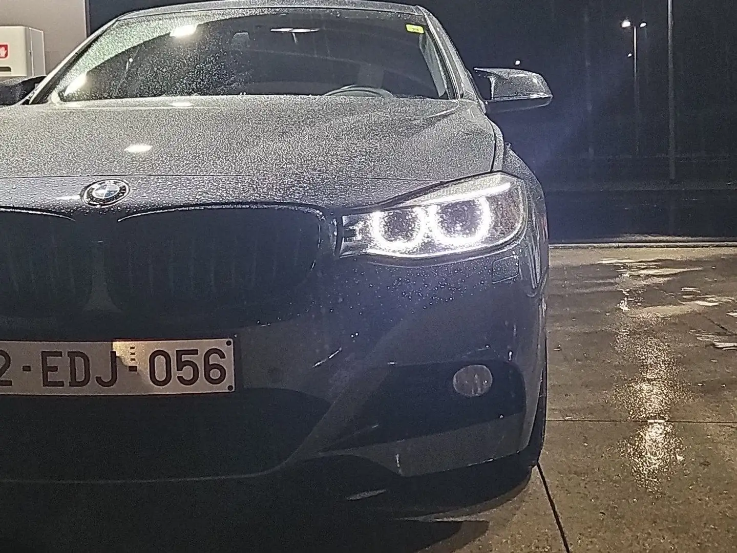 BMW 320 GT Bleu - 2