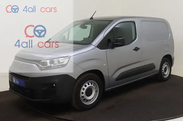 Fiat Doblo 3054 Heavy 50 kWh Camera, ParkPilotA, Pack Visibility, ComfBestZetel, AutAirco, L1, Kort, 2pl