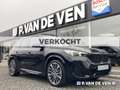 BMW iX1 xDrive30 Launch Edition 67 kWh M-Sport | 360 grade Zwart - thumbnail 1