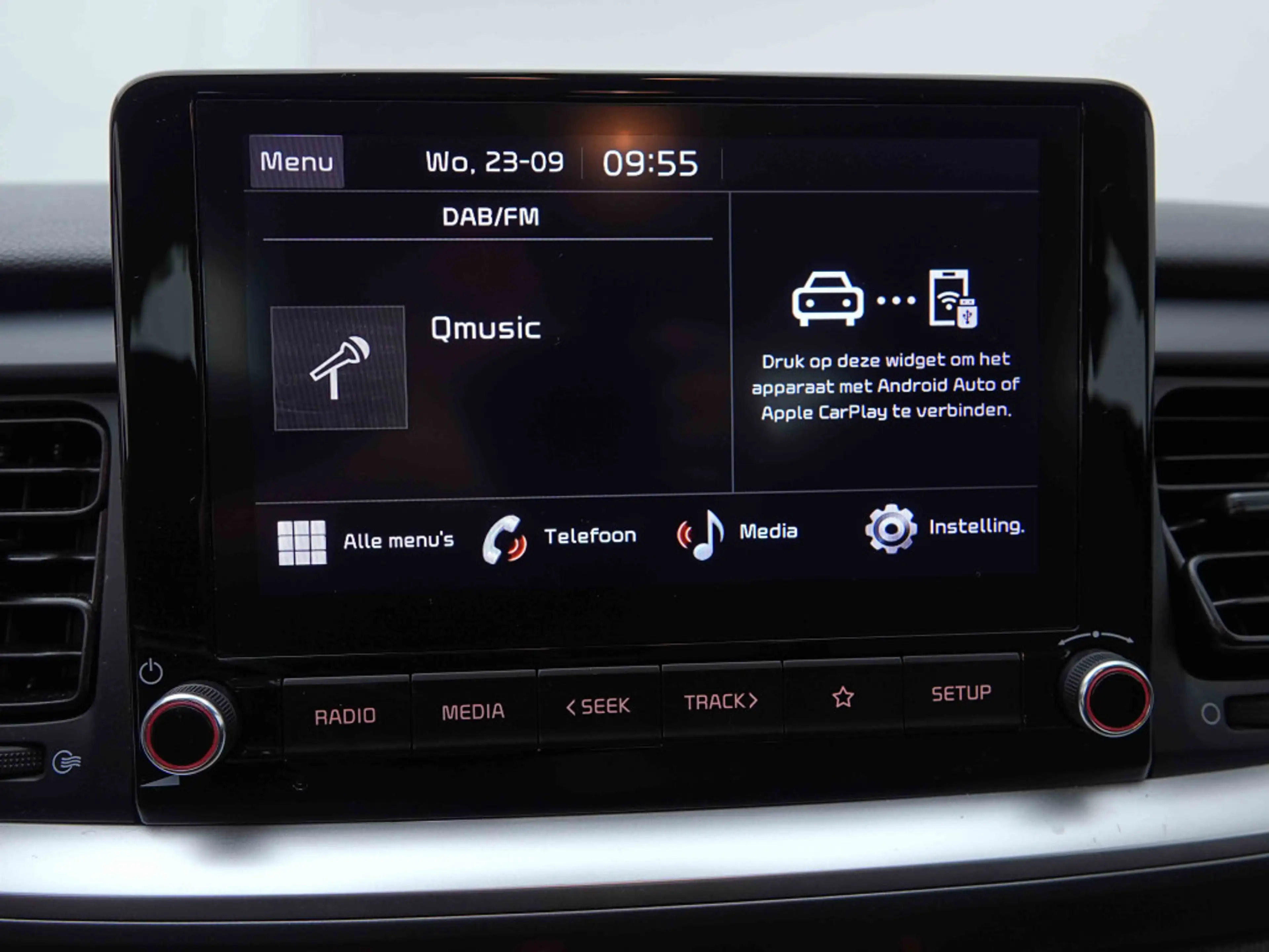 Kia Stonic 1.2i 85 Pure — photo 10