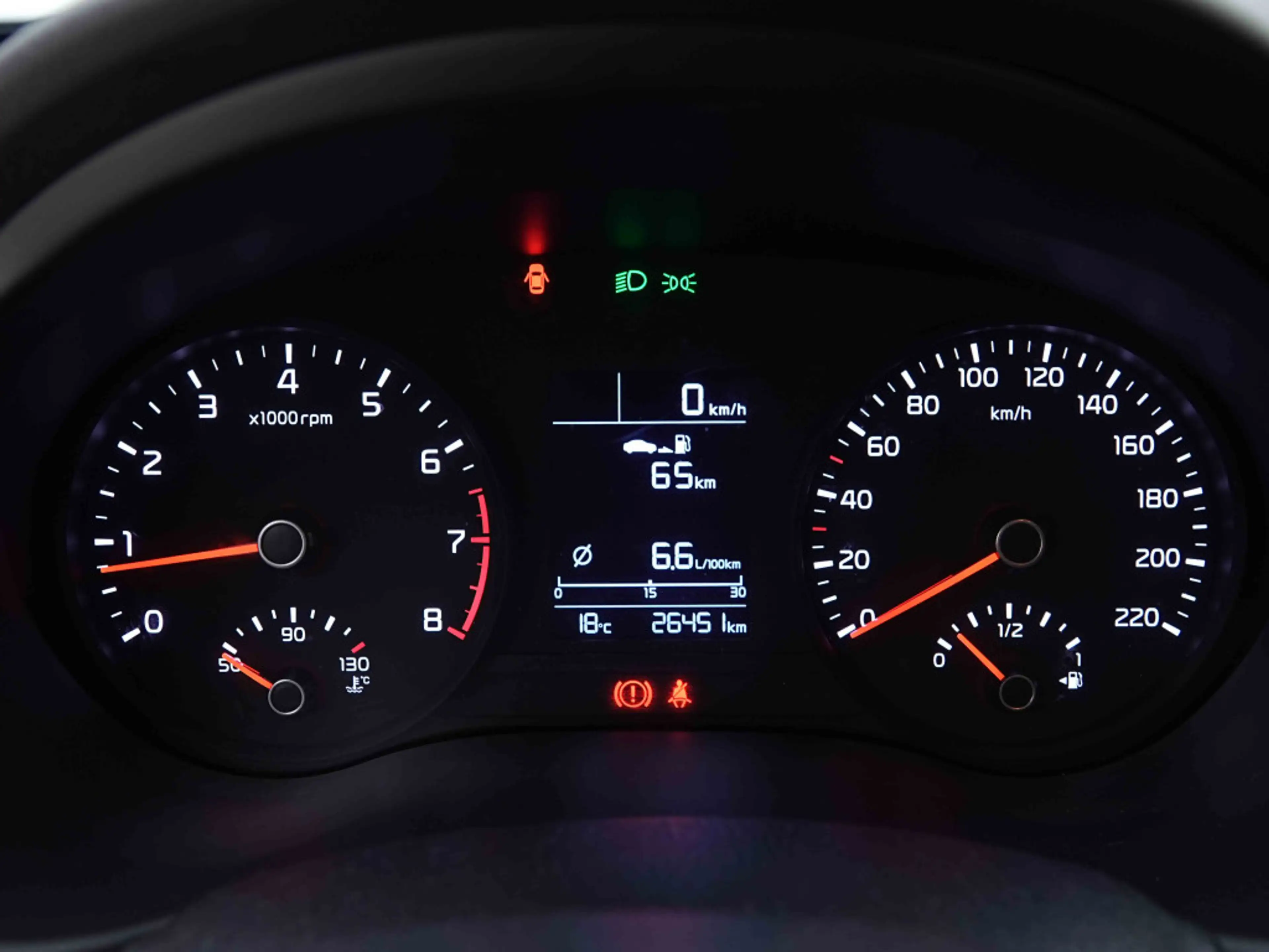 Kia Stonic 1.2i 85 Pure — photo 13