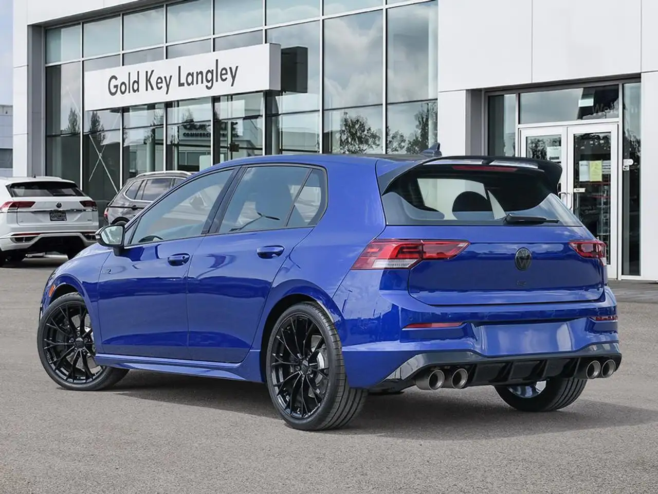 Volkswagen Golf R снимка Volkswagen Golf R