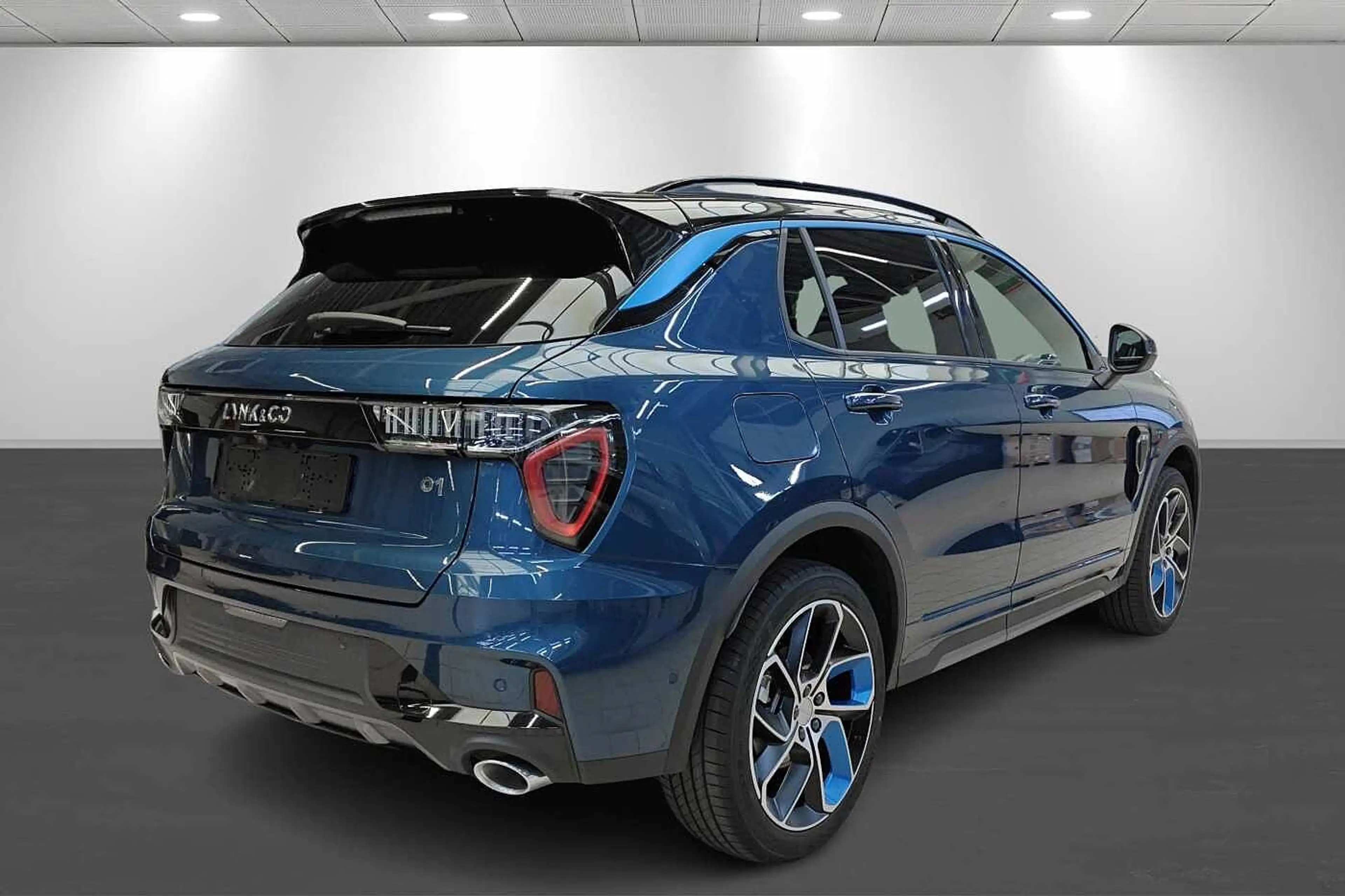 Lynk & Co 01 PHEV 1.5 Turbo - Full Option - Nieuwstaat — photo 3