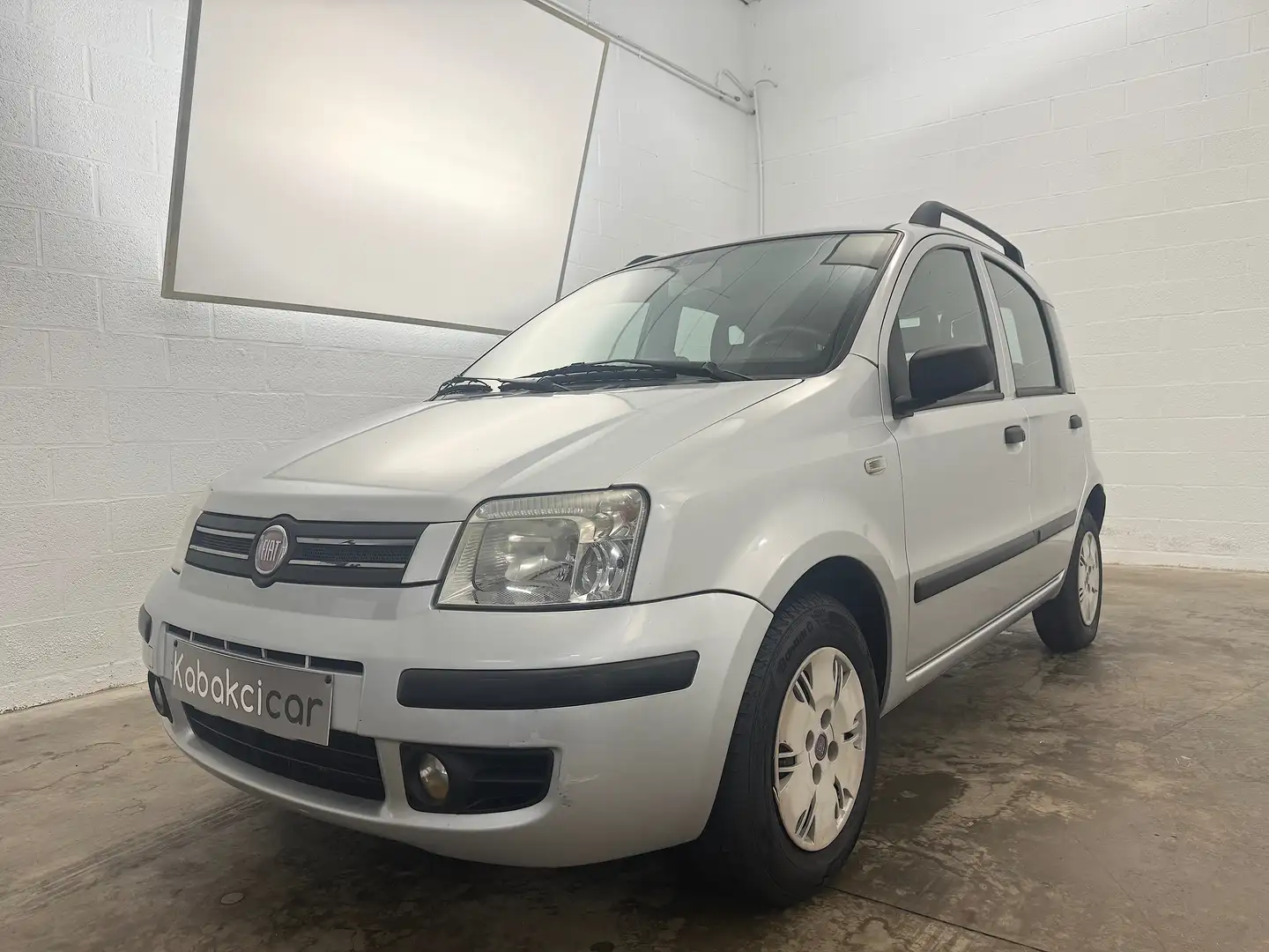 Fiat Panda Panda 1.2i / 1er Pro / 5 portes / Garantie 12 Mois Gris - 1