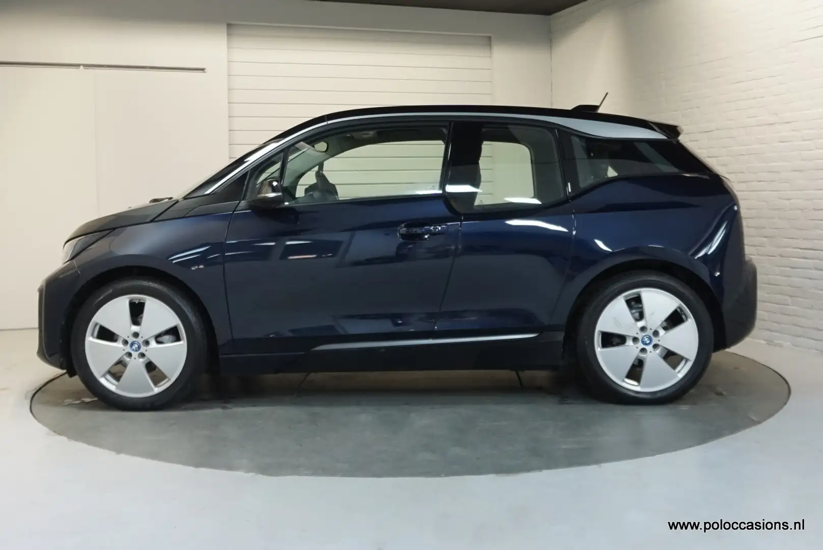 BMW i3 Basis 120Ah | Bluetooth | LED | BTW | 170pk Bleu - 2