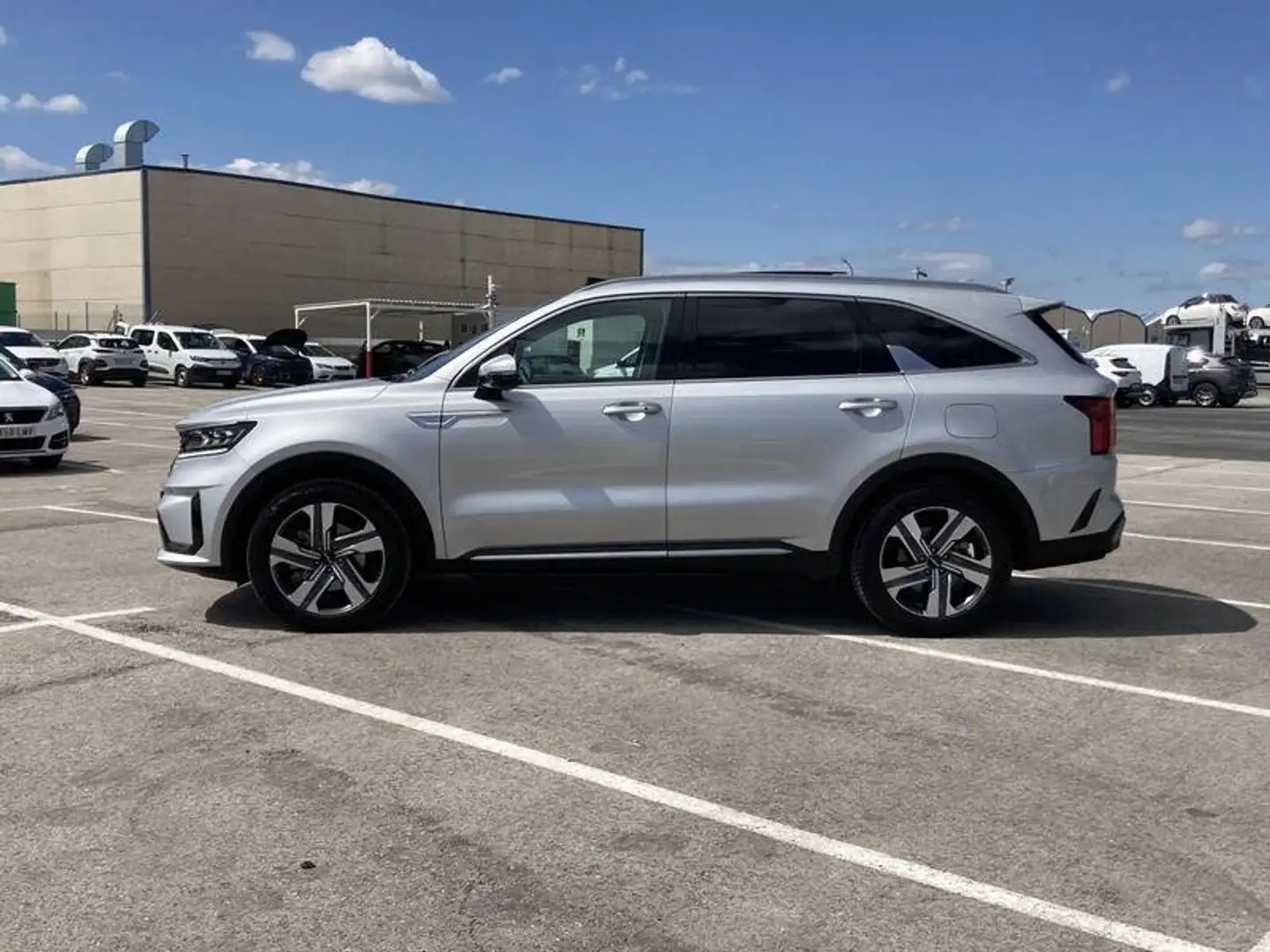 Kia Sorento 1.6 T-GDi HEV Plus Edition *7 plazas* *Techo* - 2