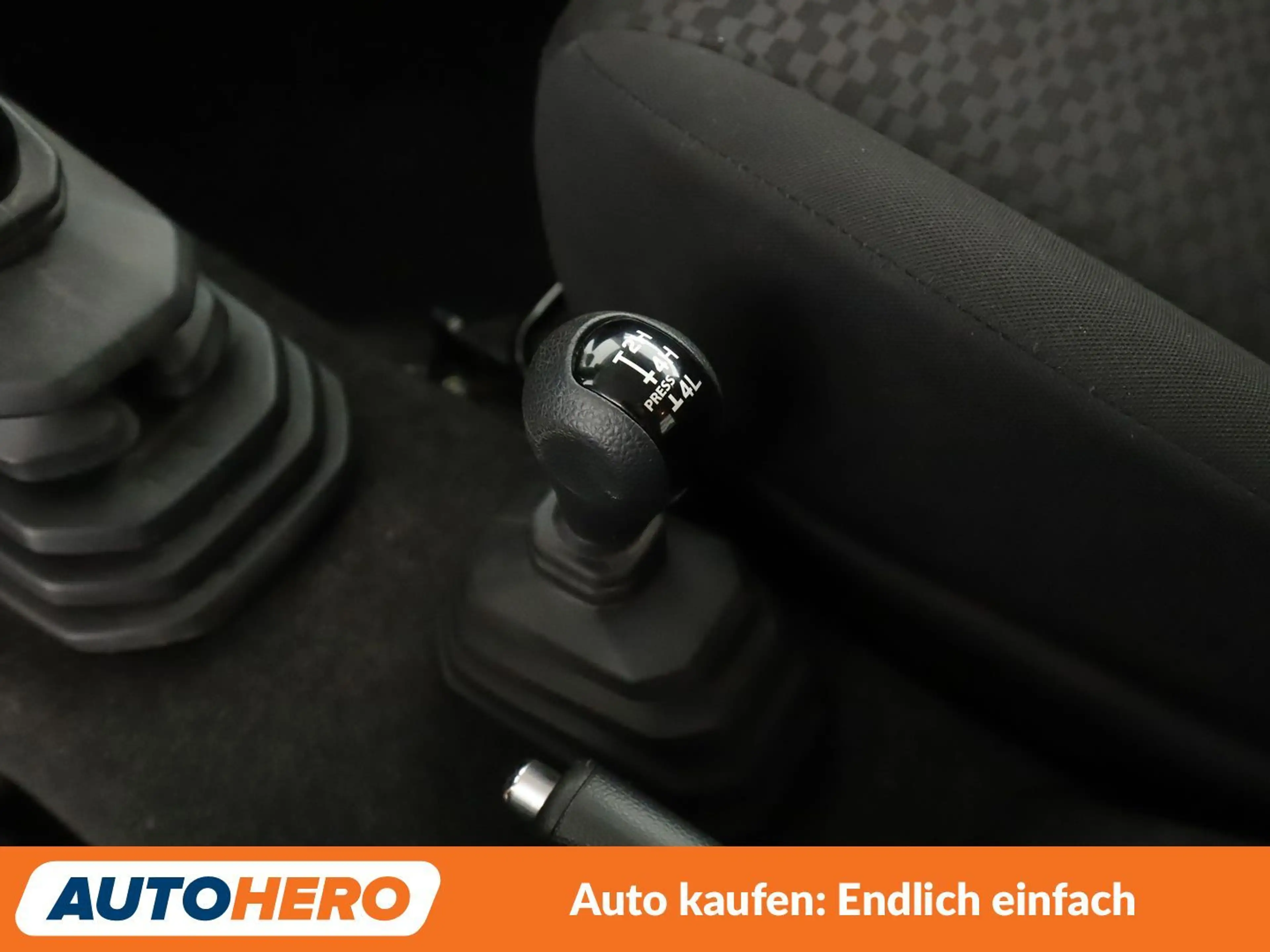 Suzuki Jimny 1.5 ALLGRIP Comfort+ *NAVI*TEMPO*SHZ*ALU*KLIMA* — photo 15
