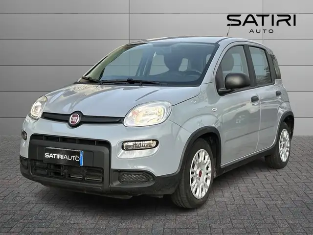 Fiat New Panda 1.0 FireFly Hybrid