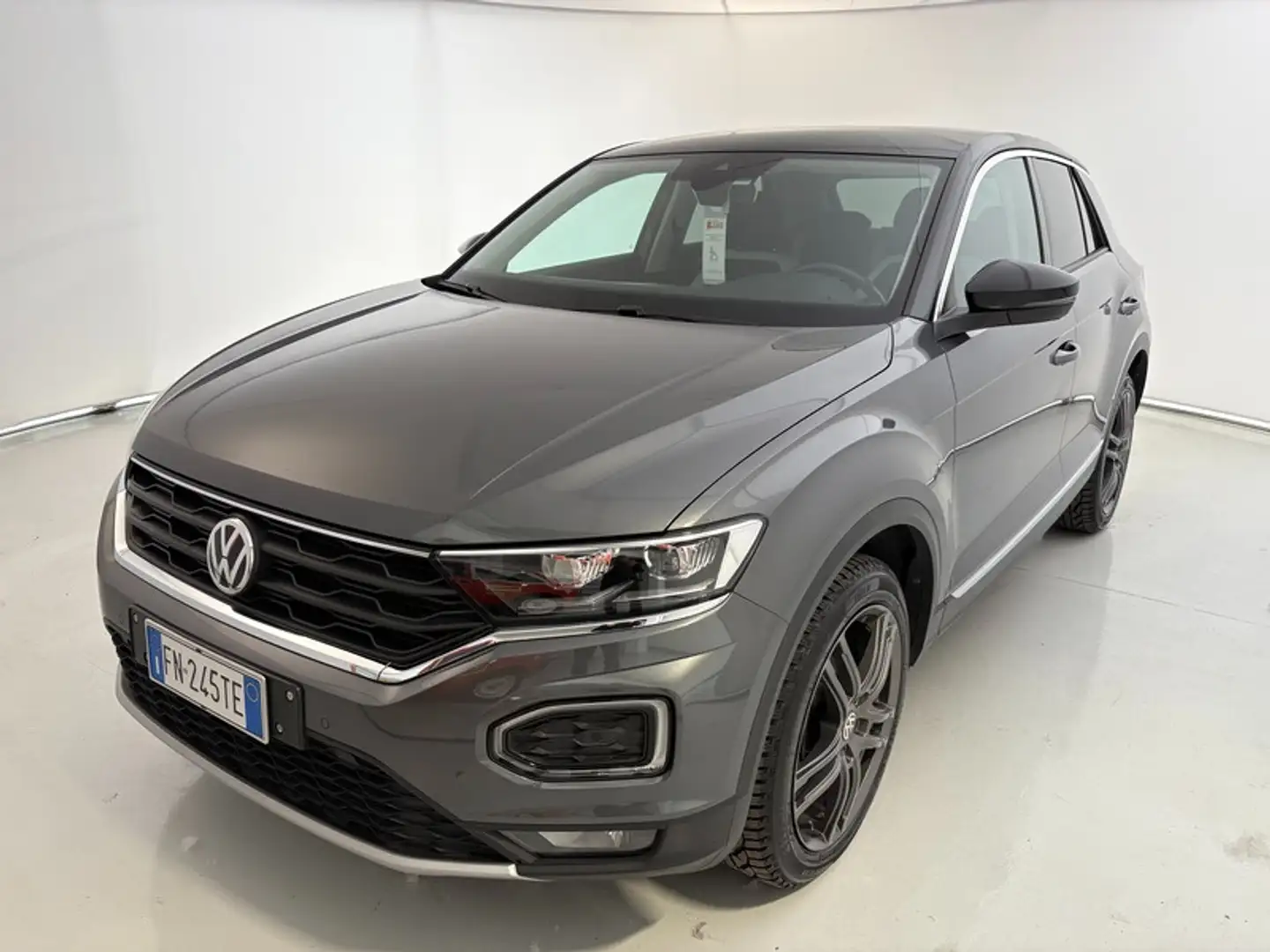 Volkswagen T-Roc 2.0 TDI SCR Advanced Gris - 1