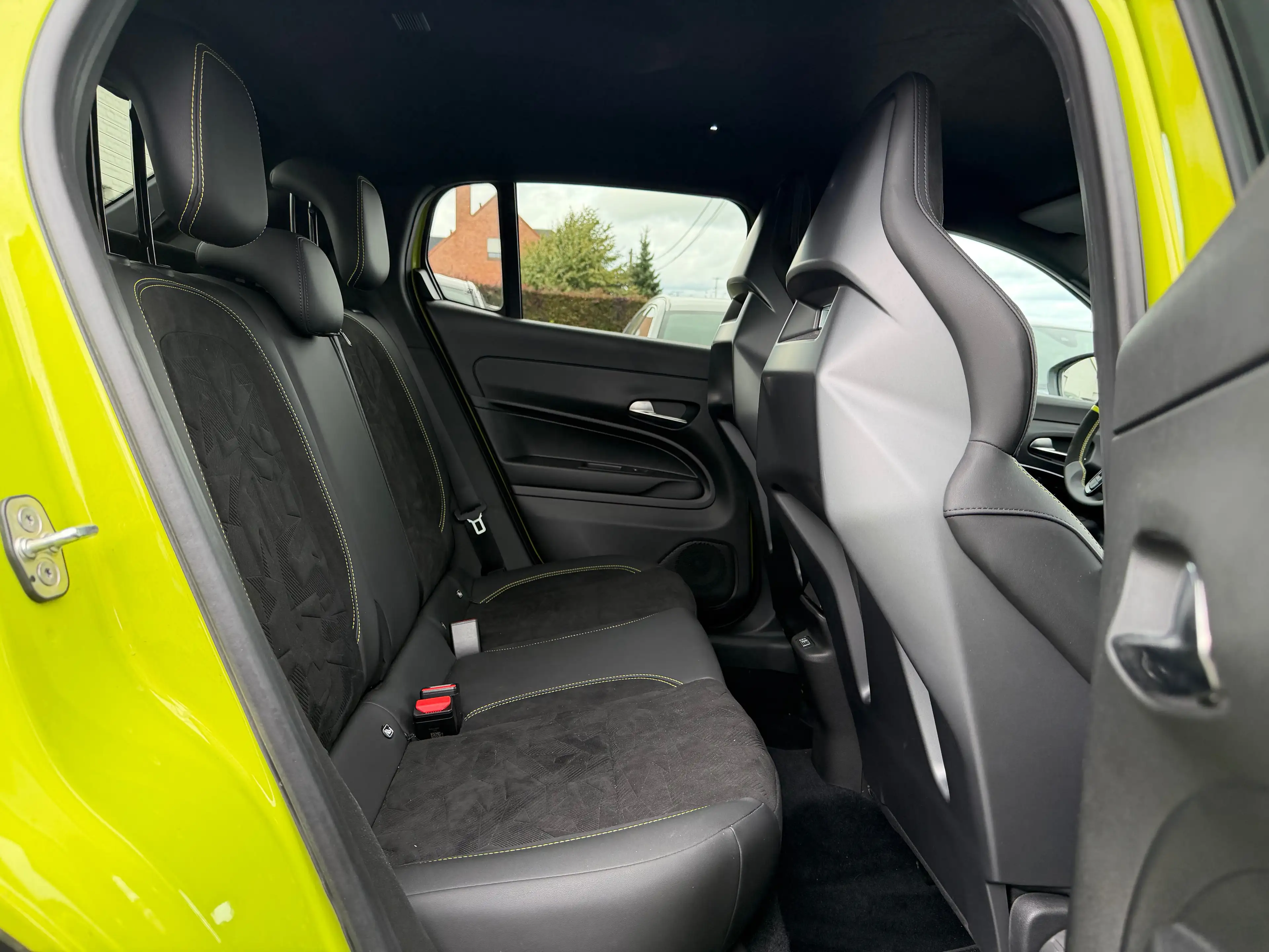 Abarth 600e e-600 54 kWh Scorpionissima Scorpionissima — photo 13