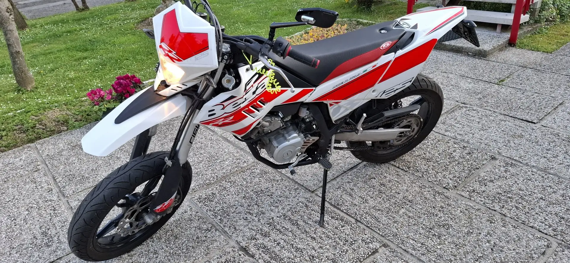 Beta RR 125 Alb - 1