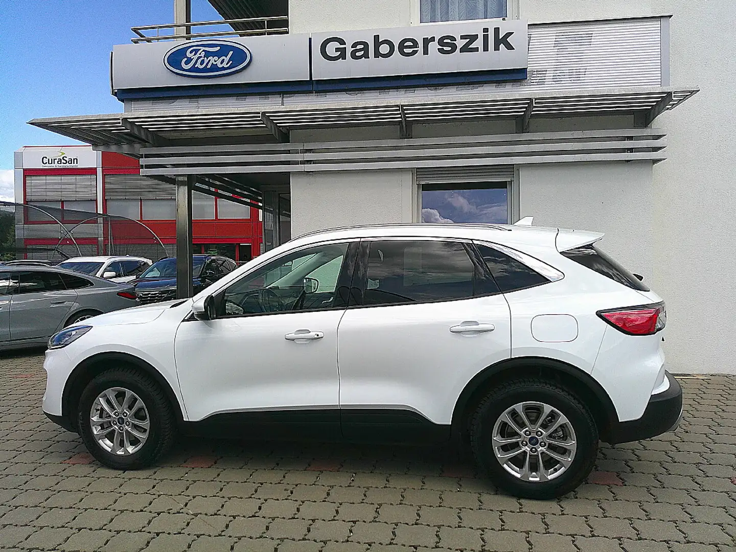 Ford Kuga 2,5 Duratec FHEV Titanium X Aut. Weiß - 2