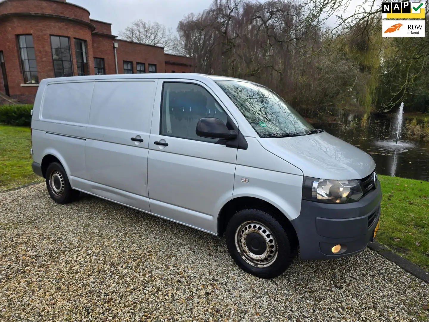 Volkswagen Transporter 2.0 TDI L2H1 DC Trendline - 1