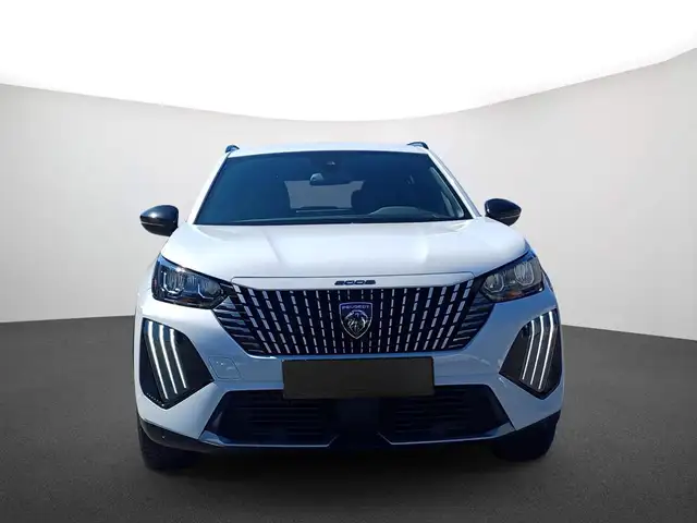 Peugeot 2008 view 2