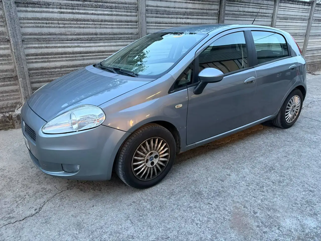 Fiat Grande Punto Grande Punto III 2005 5p 1.3 mjt 16v Active 75cv — photo 1 of 6