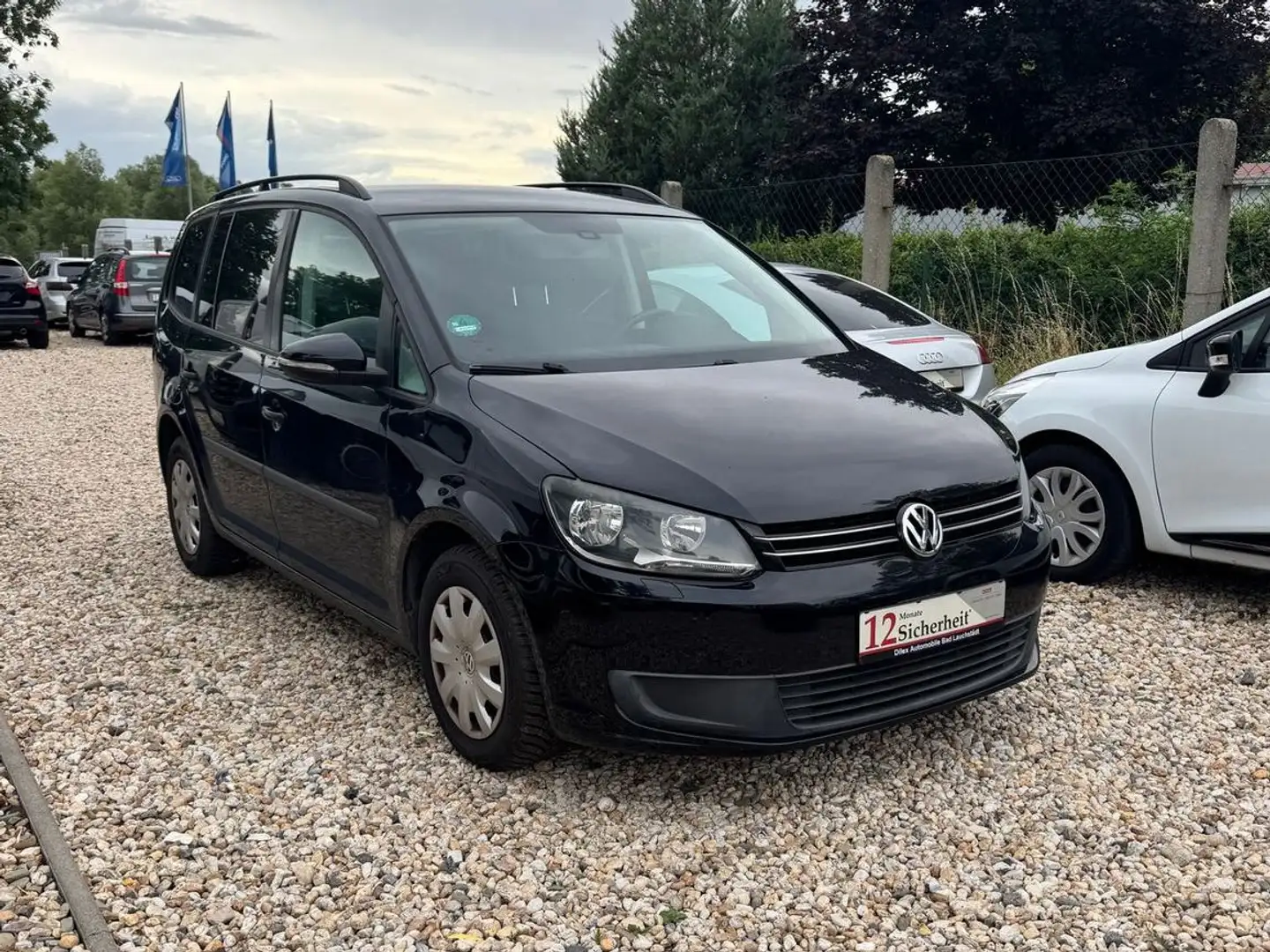 Volkswagen Touran *7-Sitzer*HU/AU+Service Neu*Garantie Černá - 1