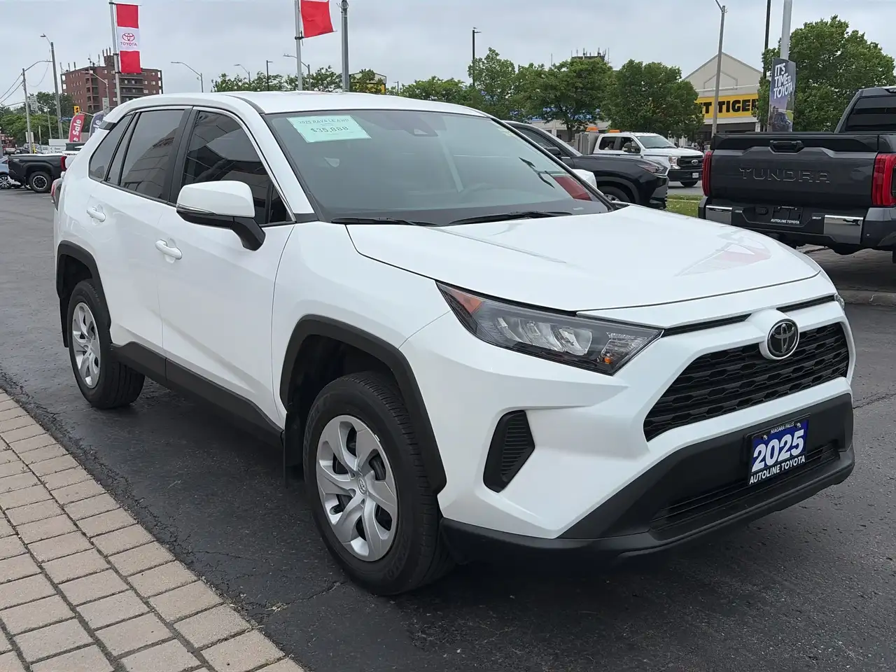 Toyota RAV 4 снимка Toyota RAV 4