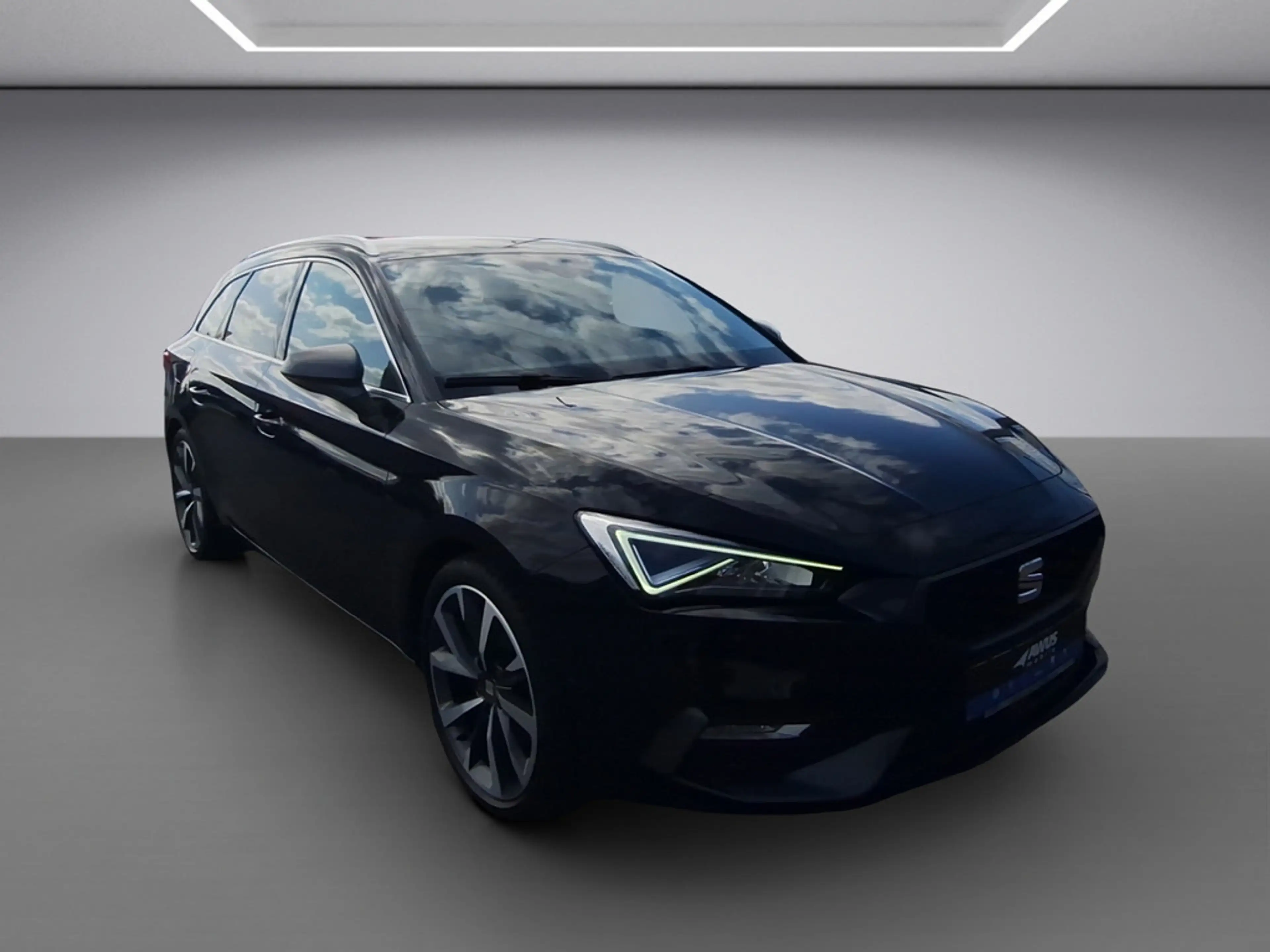 SEAT Leon Sportstourer FR 1.5 TSI 6-Gang LED, Navigation, Rückfahrkamera — photo 7