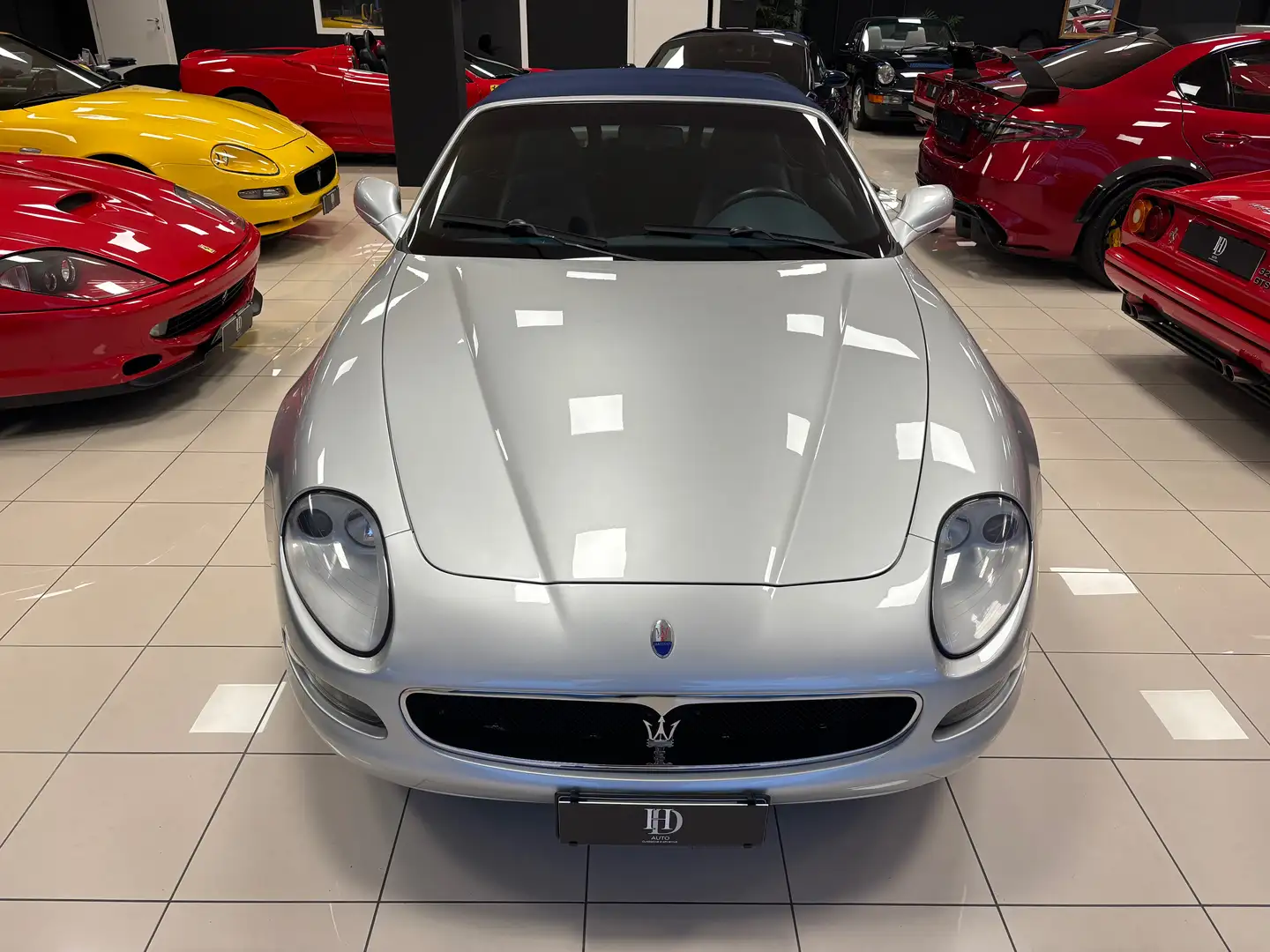 Maserati 4200 4200 spider Plateado - 2