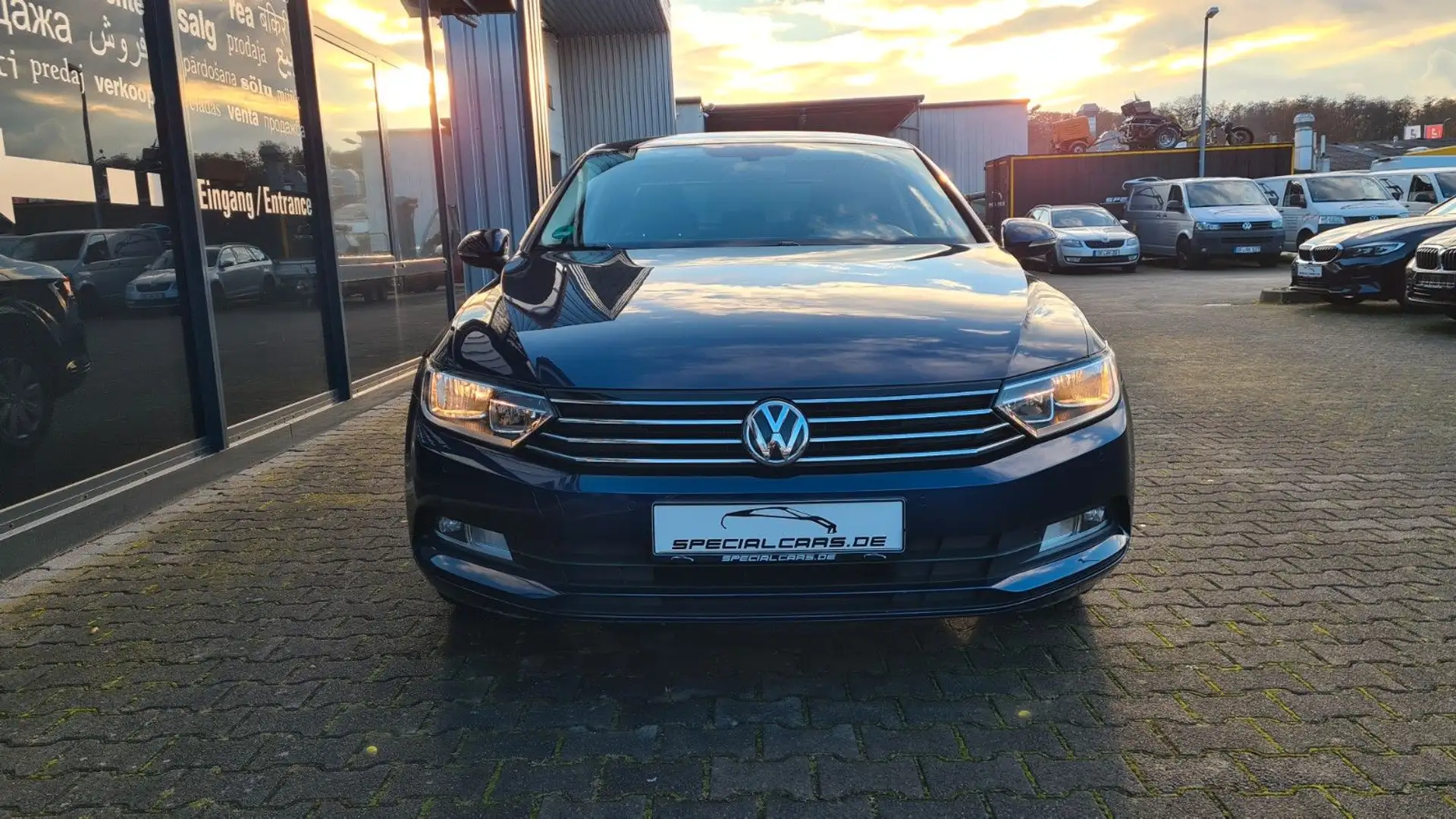 Volkswagen Passat Limo 1.4 TSi Trendline - Comp Media -PDC Blau - 2