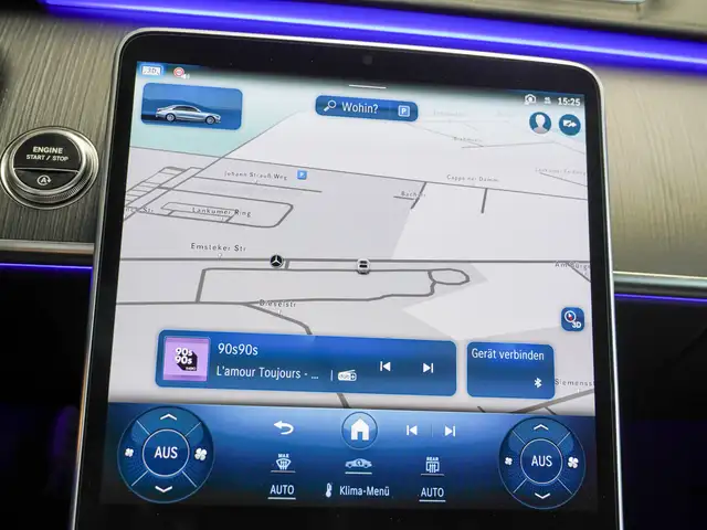 Mercedes-Benz S-Class view 25
