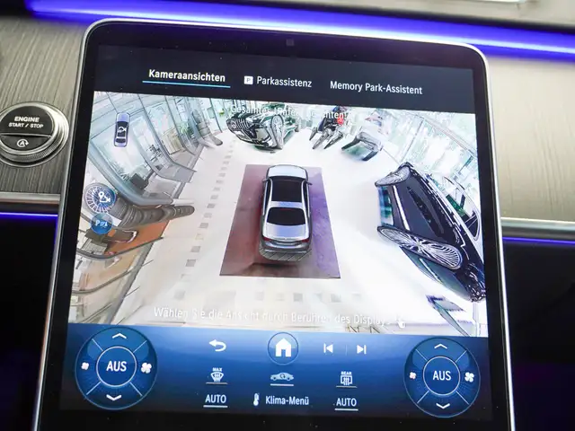 Mercedes-Benz S-Class view 28