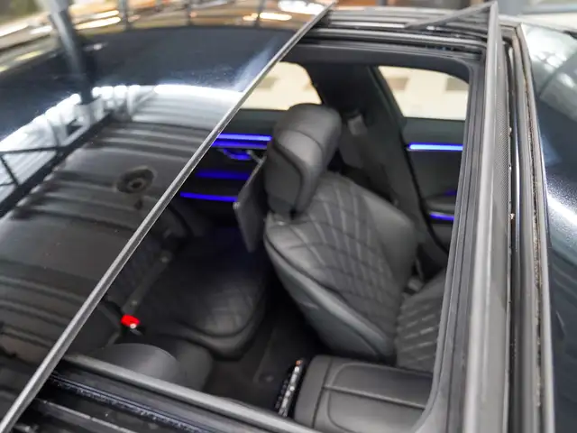 Mercedes-Benz S-Class view 10