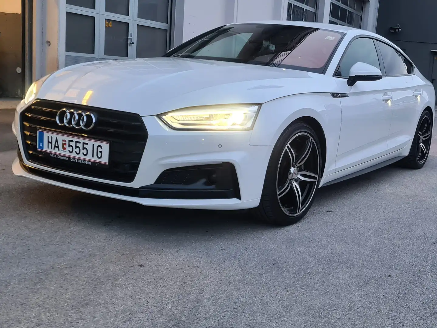 Audi A5 SB sport 2,0 TDI S-tronic Weiß - 2