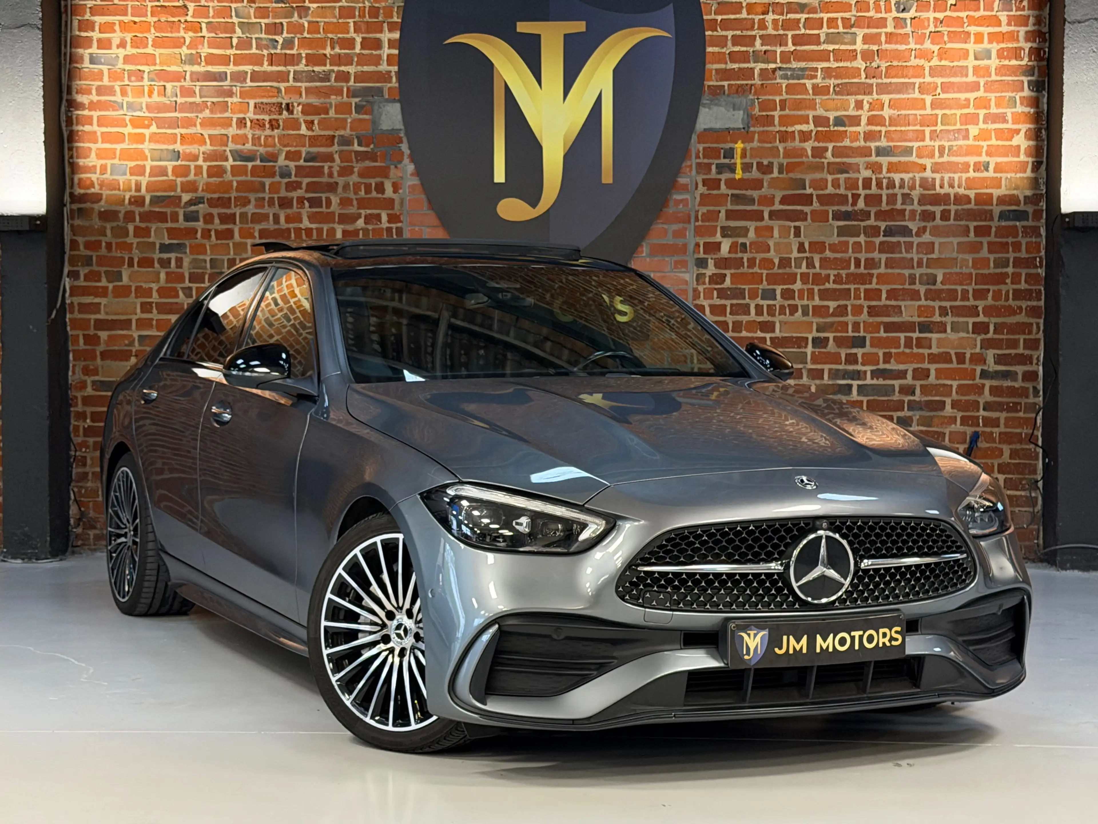 Mercedes-Benz C 220 d AMG Pack | 360 Camera | Panodak | Burmester | Full LED — photo 2