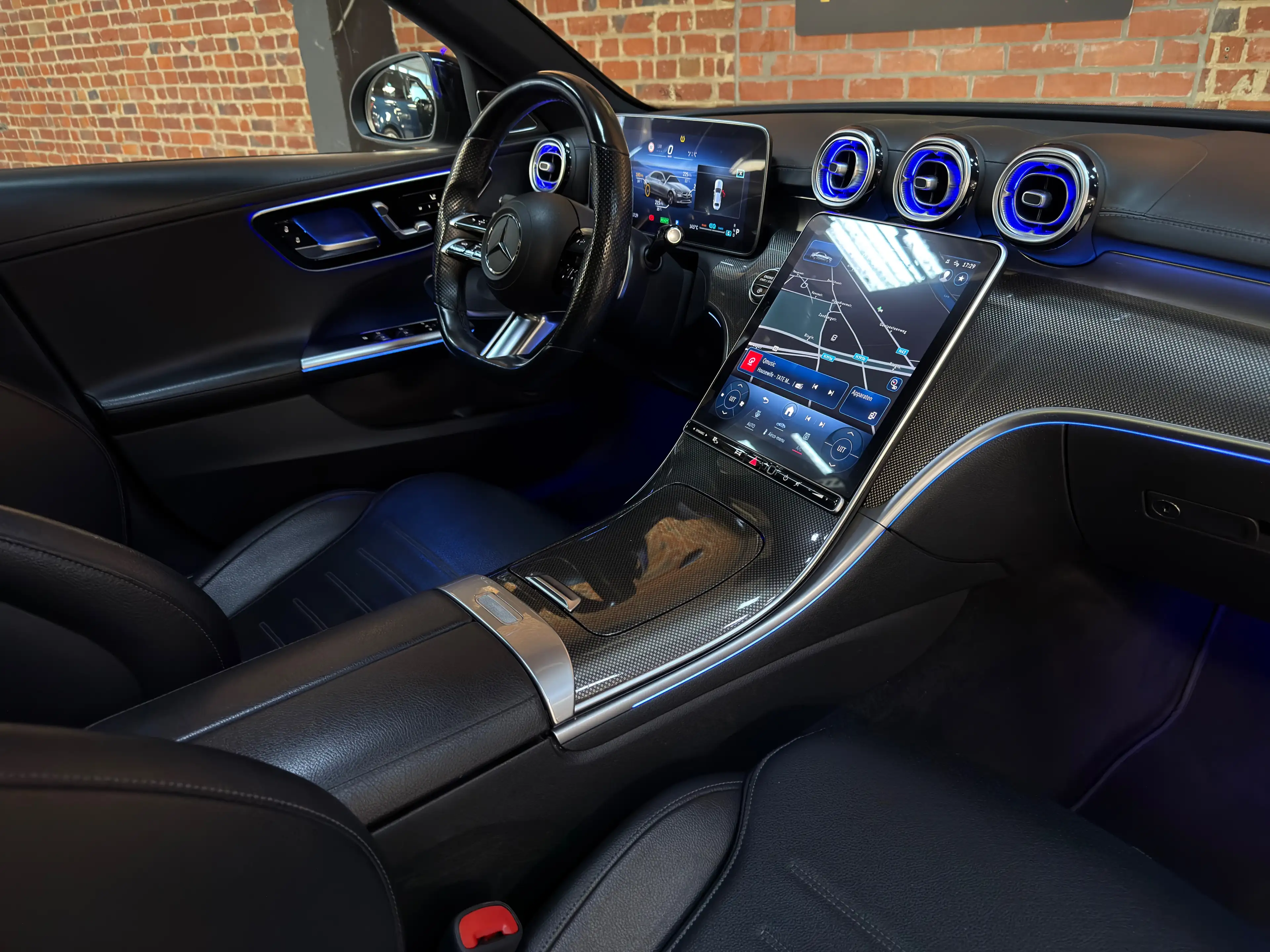 Mercedes-Benz C 220 d AMG Pack | 360 Camera | Panodak | Burmester | Full LED — photo 12