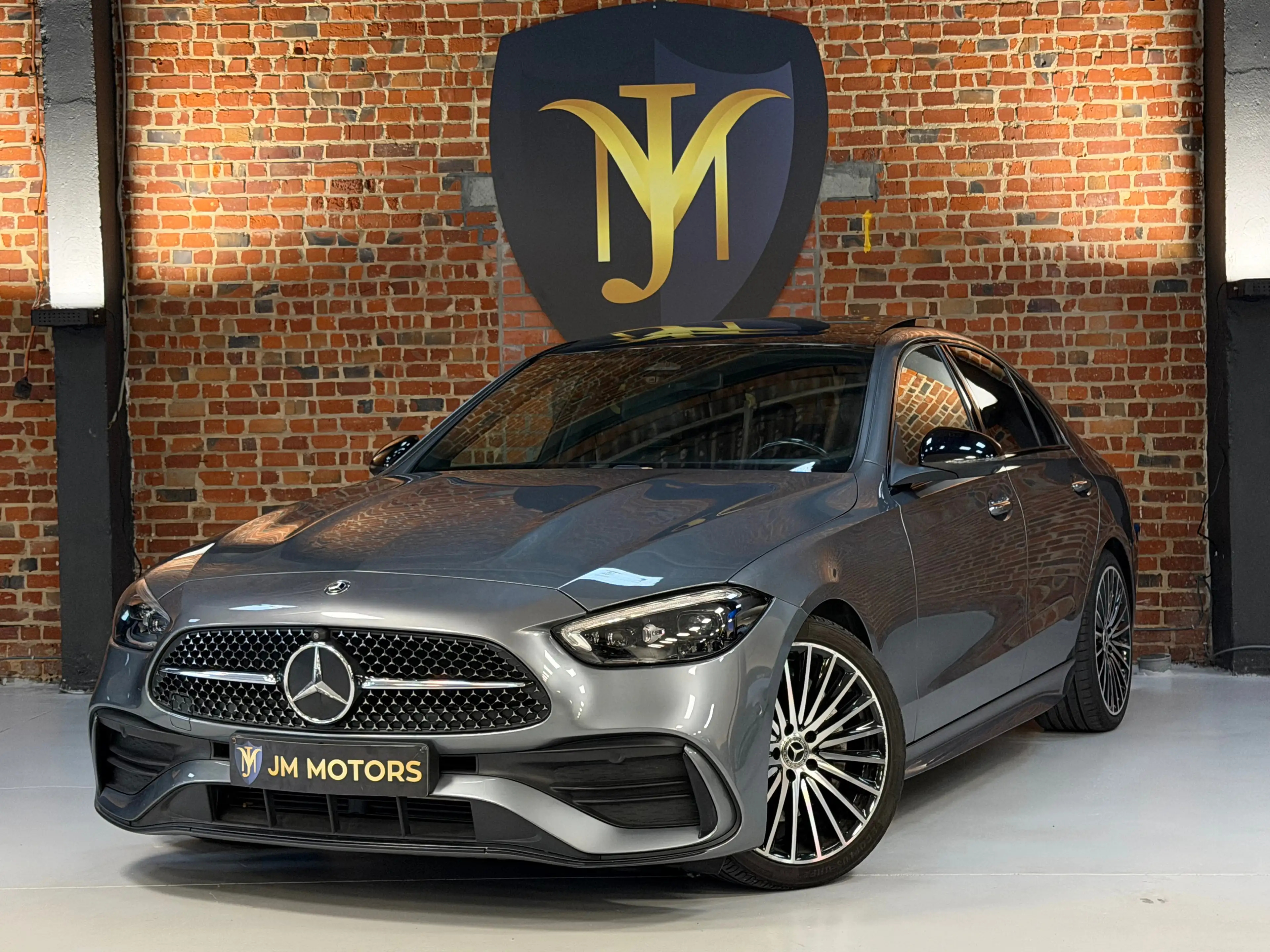 Mercedes-Benz C 220 d AMG Pack | 360 Camera | Panodak | Burmester | Full LED