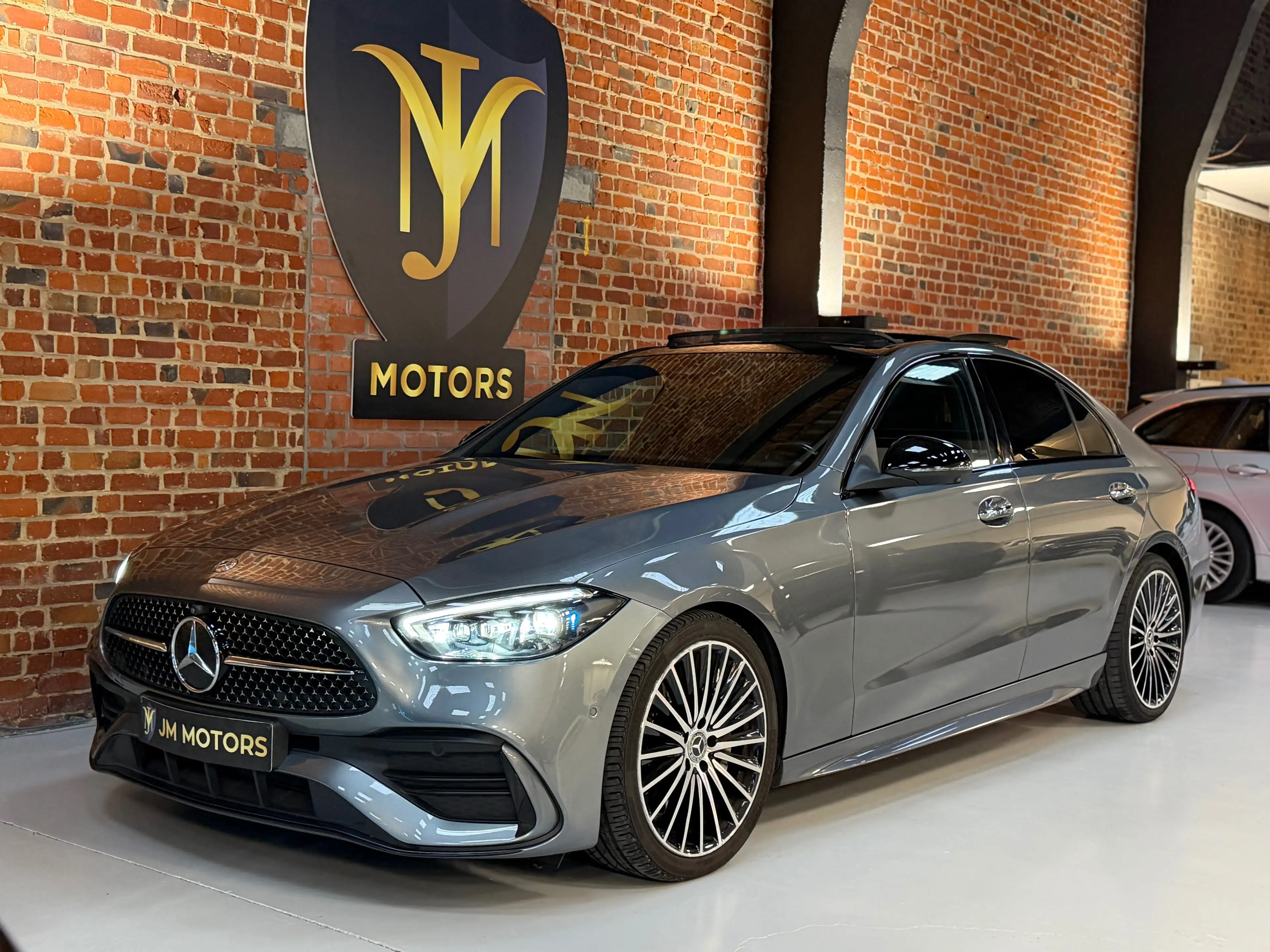 Mercedes-Benz C 220 d AMG Pack | 360 Camera | Panodak | Burmester | Full LED — photo 14