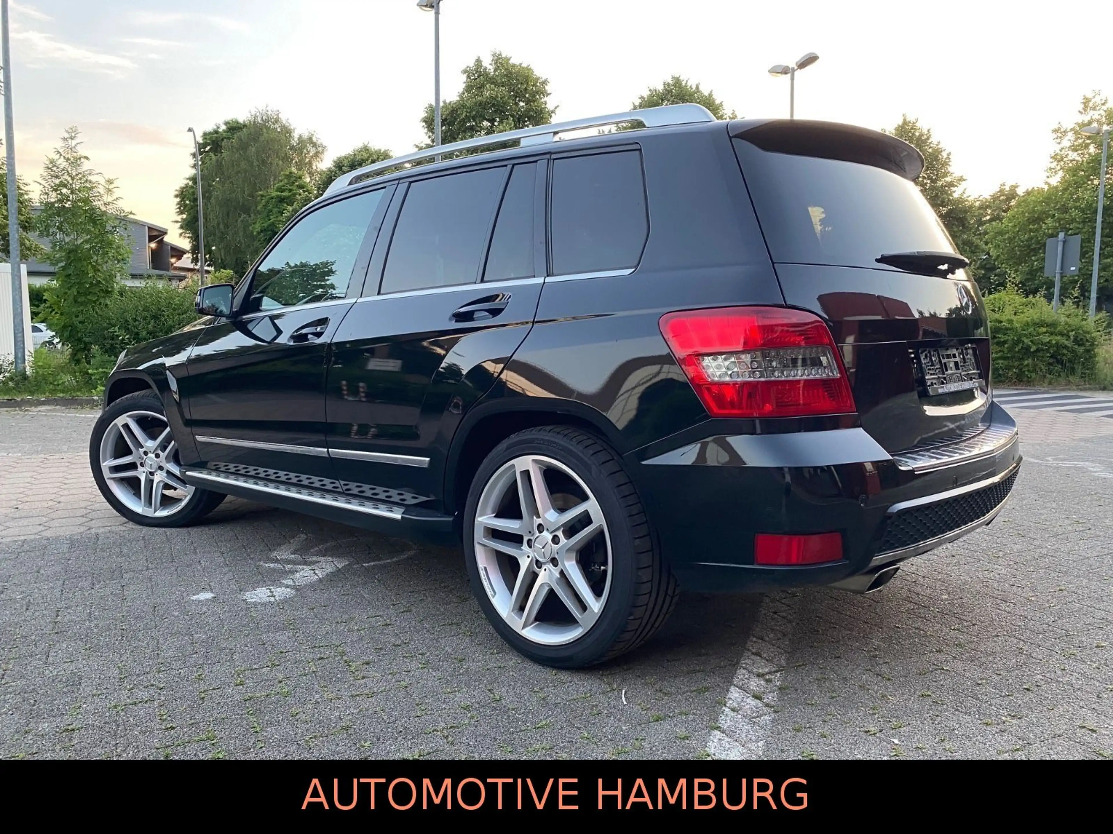 Mercedes-Benz GLK 350 4Matic AMG*Bi-Xenon*Leder*NAVI*Pano*Kame — photo 7