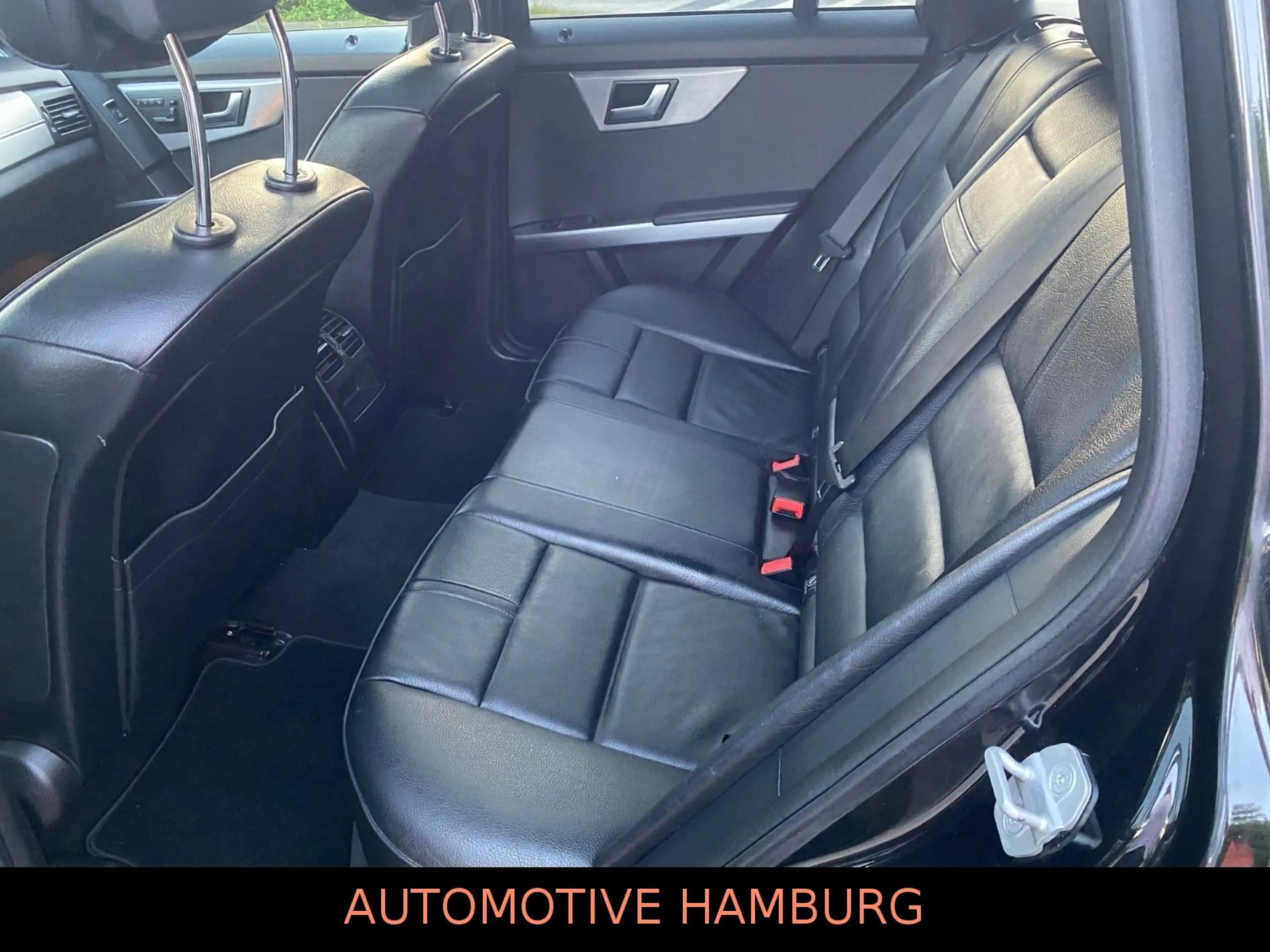 Mercedes-Benz GLK 350 4Matic AMG*Bi-Xenon*Leder*NAVI*Pano*Kame — photo 12