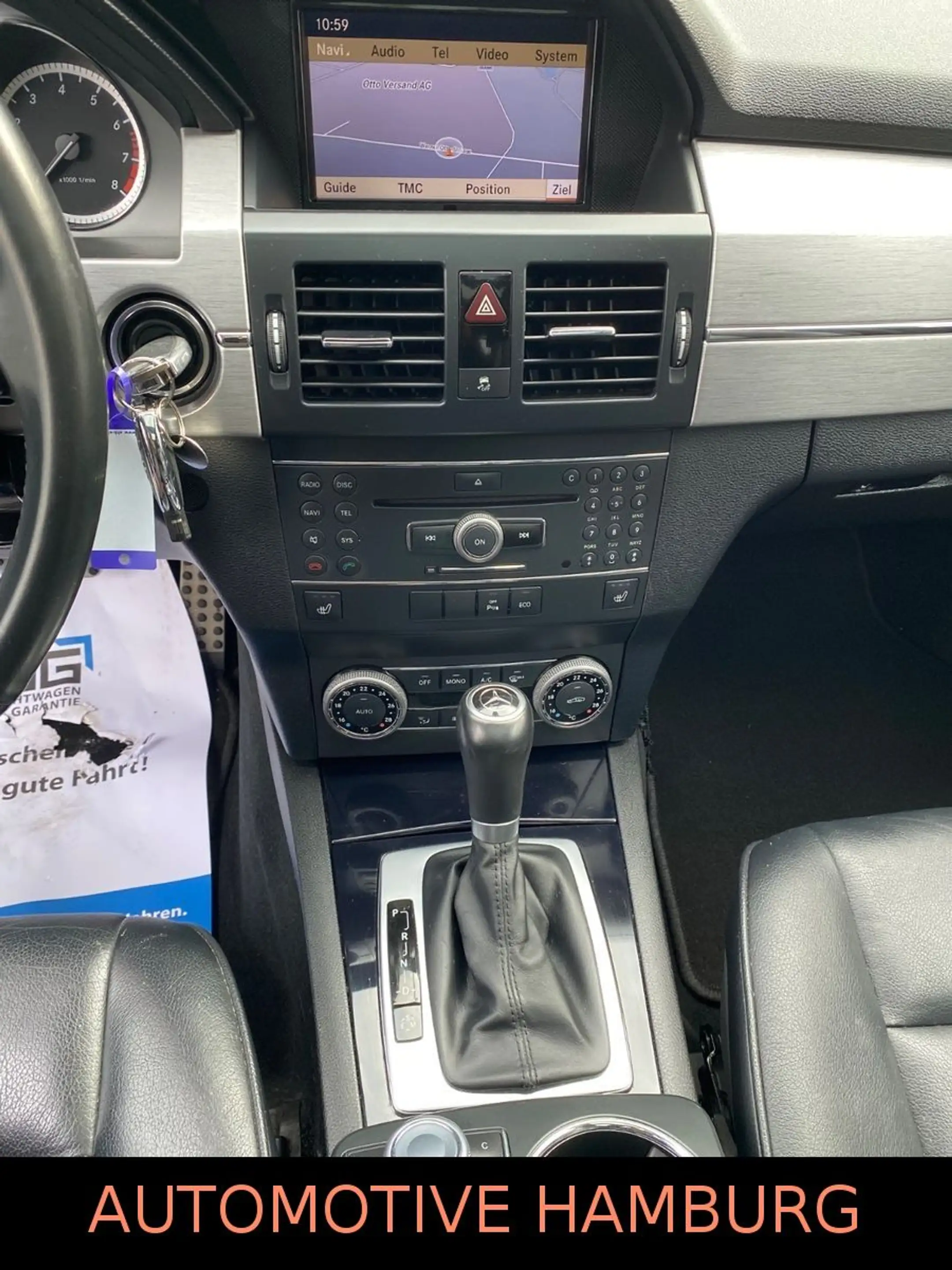 Mercedes-Benz GLK 350 4Matic AMG*Bi-Xenon*Leder*NAVI*Pano*Kame — photo 13