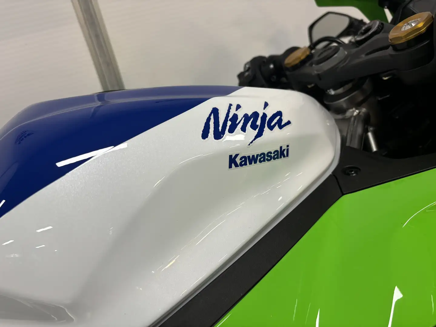 Kawasaki Ninja ZX-4RR Zwart - 2