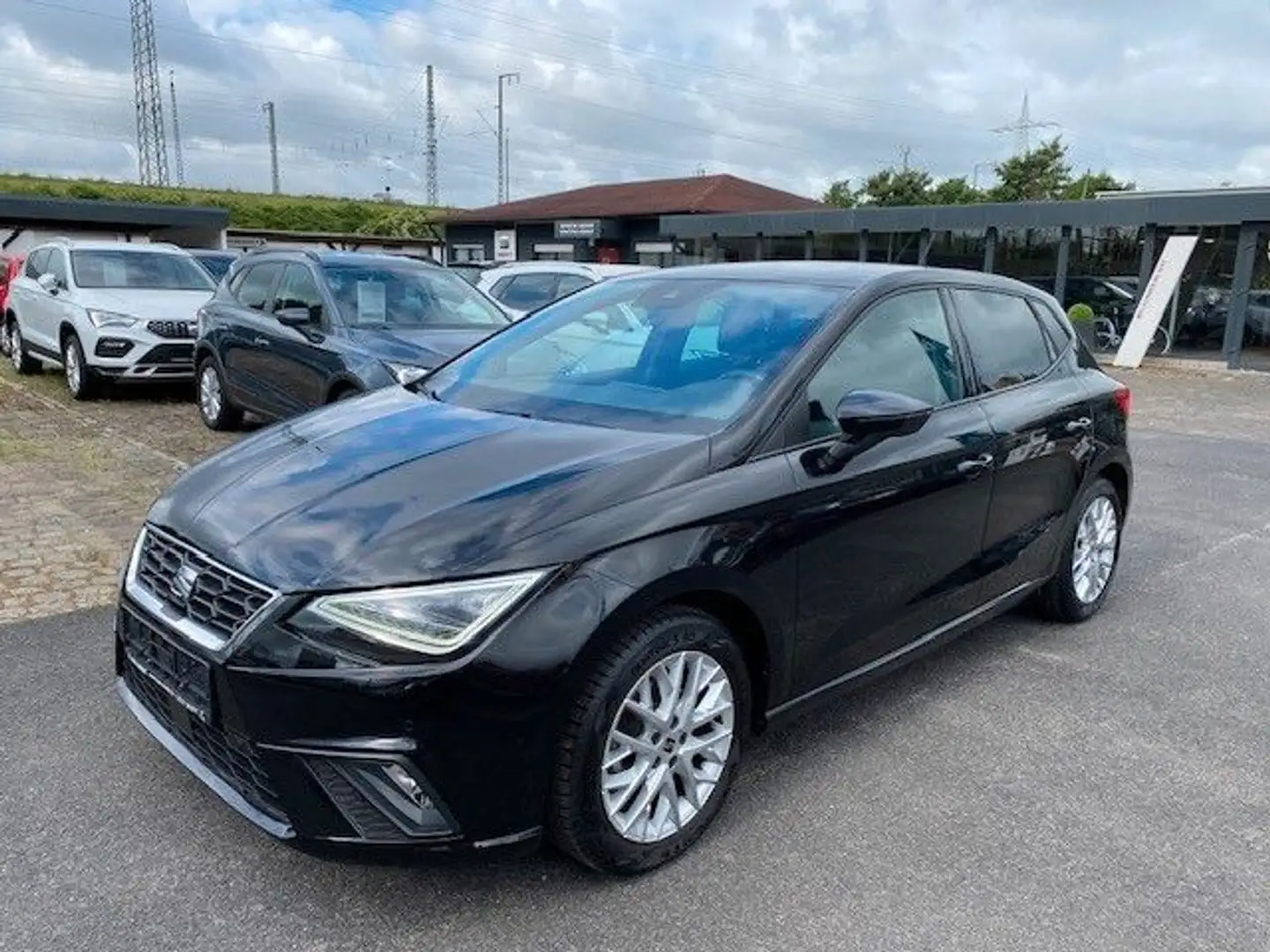 SEAT Ibiza FR 1,0 TSI 85KW (115PS) Automatik Zwart - 2