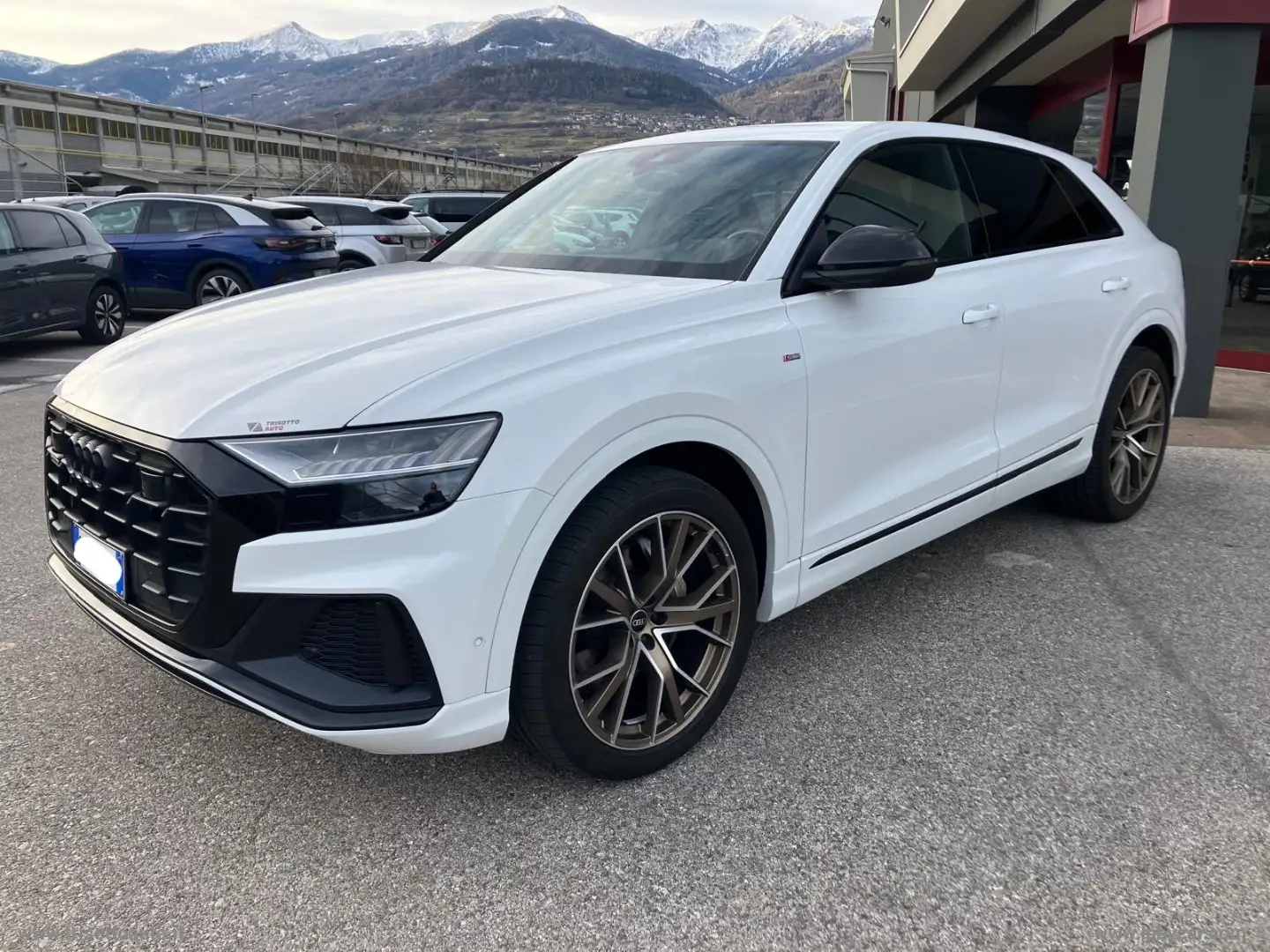 Audi Q8 50 TDI 286 CV QUATTRO S-LINE Bianco - 2