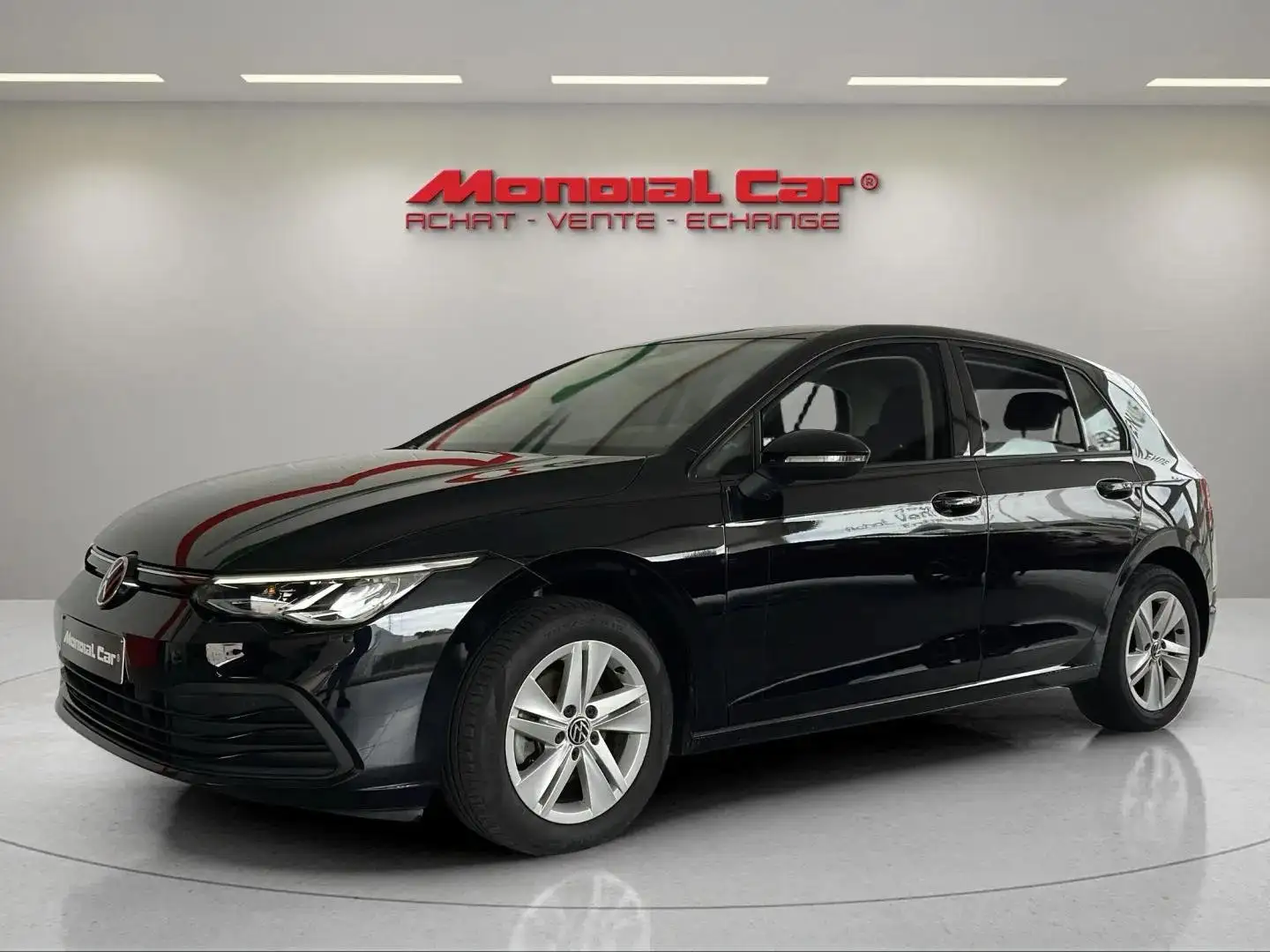 Volkswagen Golf 1.5 TSI Life $ * Apple CarPlay * Clim auto * Nero - 1
