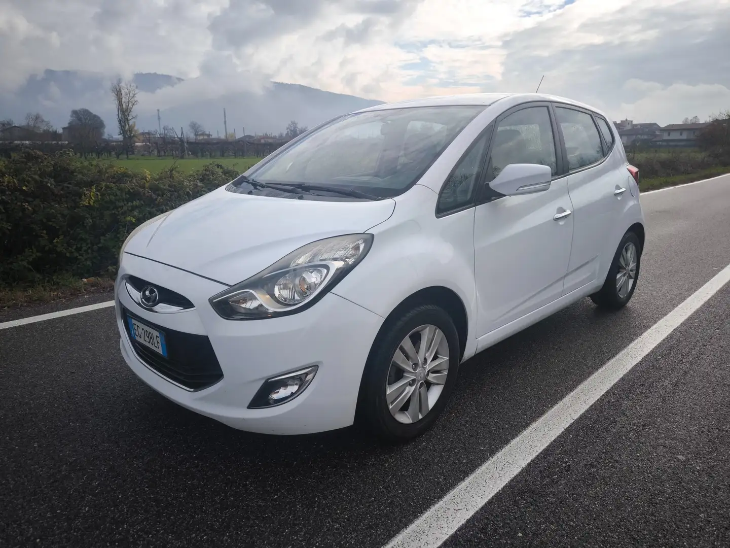 Hyundai iX20 HYUNDAI IX20 1,4 BENZINA-KM 90000-OK NEOPAT. Bianco - 1