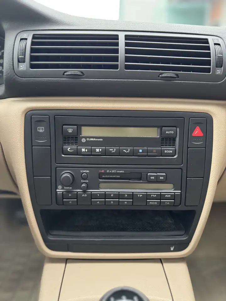 Volkswagen Passat Variant 1.9 TDI, foto 12