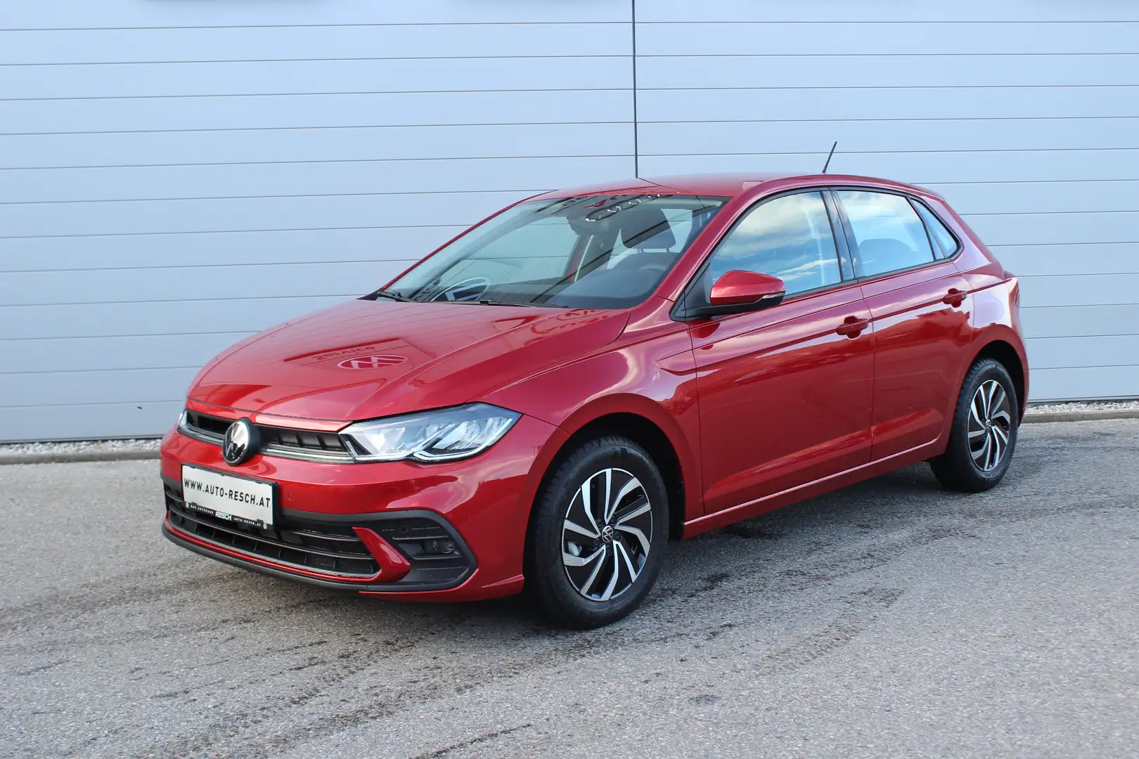 Volkswagen Polo Life Rot - 1