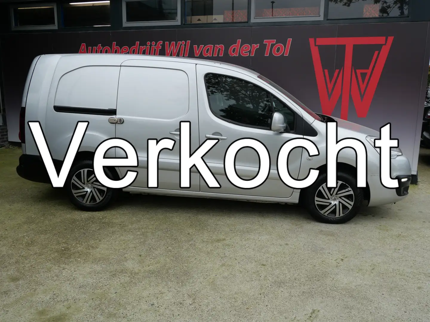 Citroen Berlingo 1.6 BlueHDI 100 BUSINESS XL | CARPLAY | CRUISE | T Zilver - 1