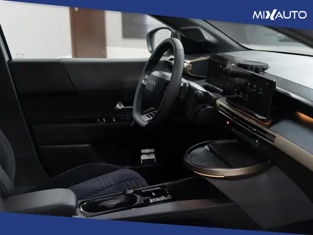Lancia Ypsilon view 18