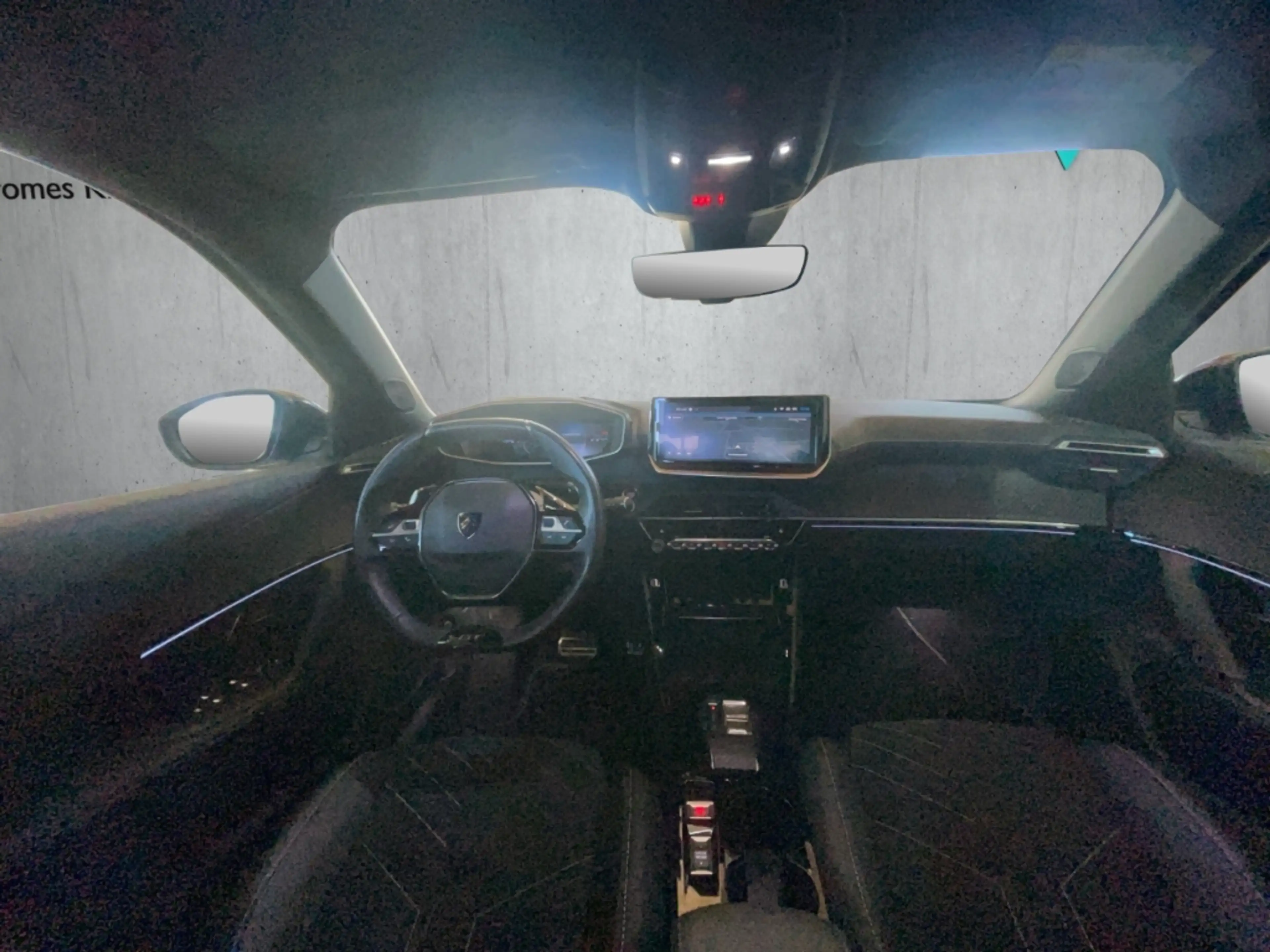 Peugeot 2008 GT PT130 EAT8 Kamera El.Sitz LED ACC  CarPlay ACC — photo 12