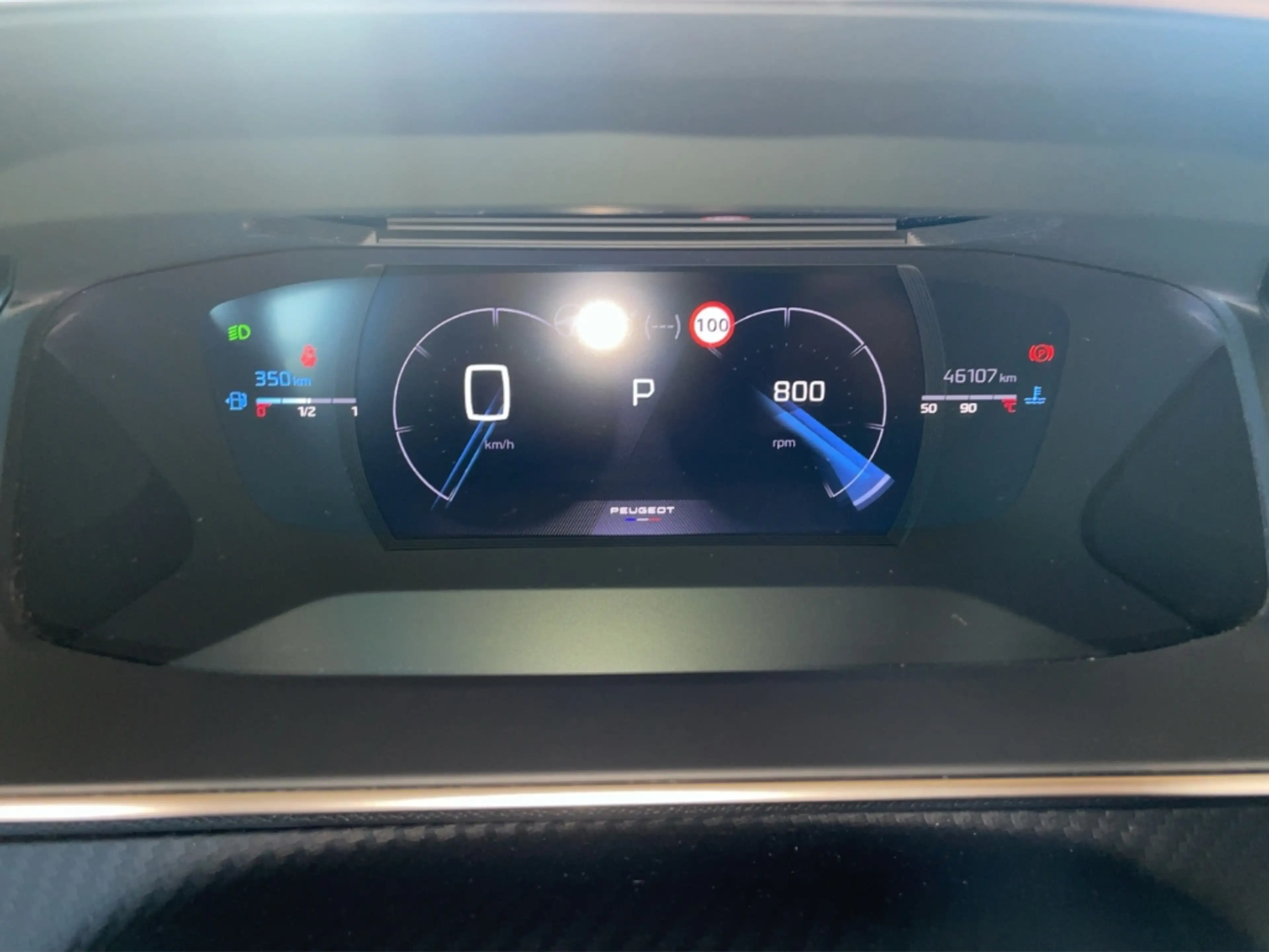 Peugeot 2008 GT PT130 EAT8 Kamera El.Sitz LED ACC  CarPlay ACC — photo 15