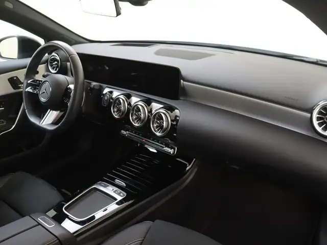 Mercedes-Benz A-Class view 5