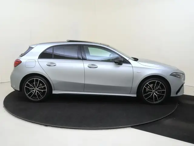 Mercedes-Benz A-Class view 9