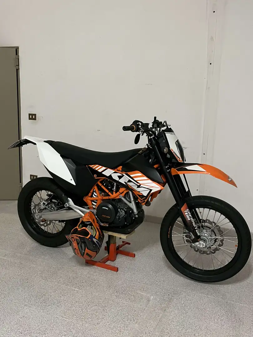 KTM 690 Enduro R Narancs - 2